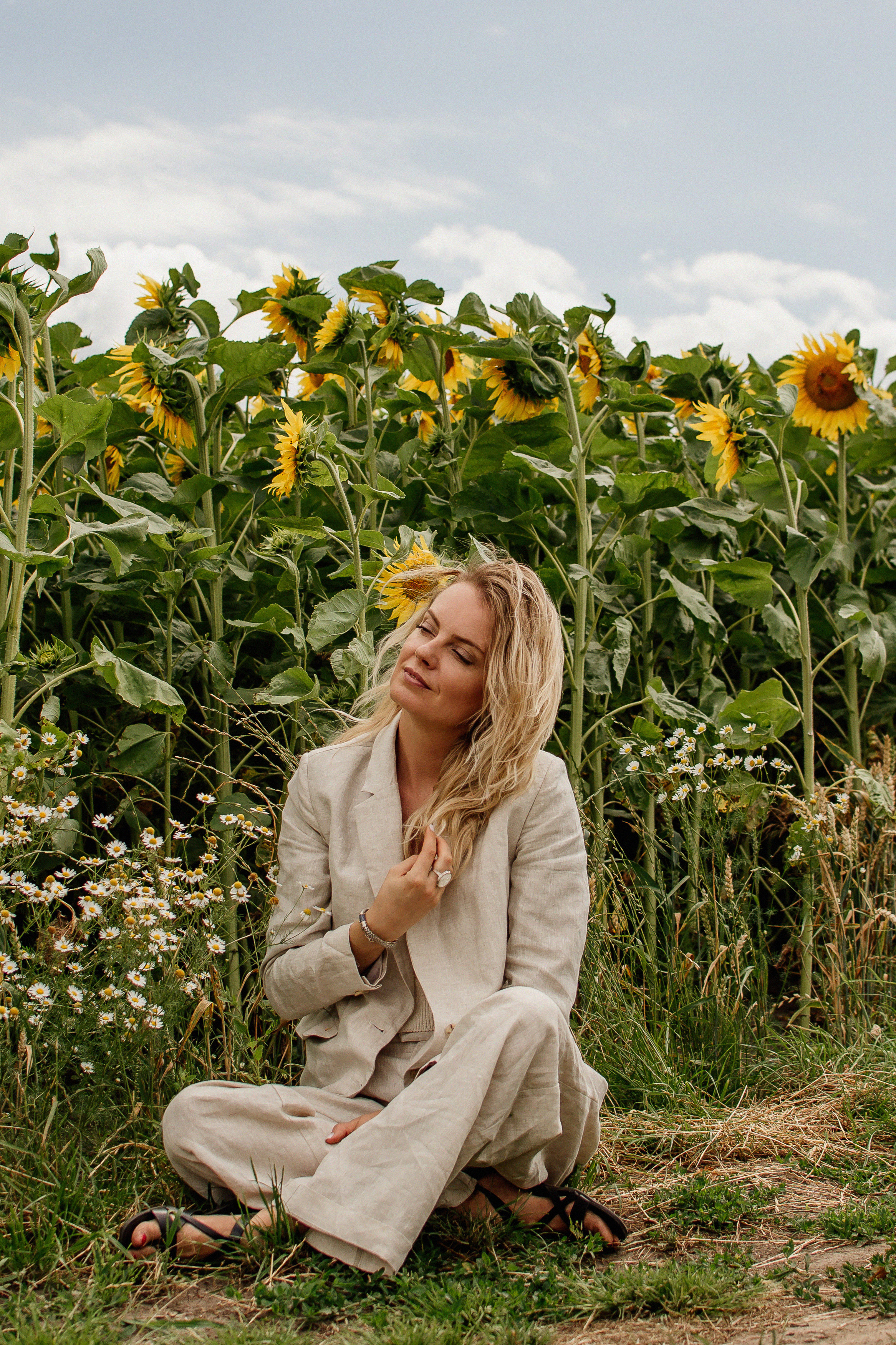 Фотосесія в пшениці. Тернопільська обл. Сімейний, дитячий та індивідуальний фотограф в м. Тернопіль, м. Львів