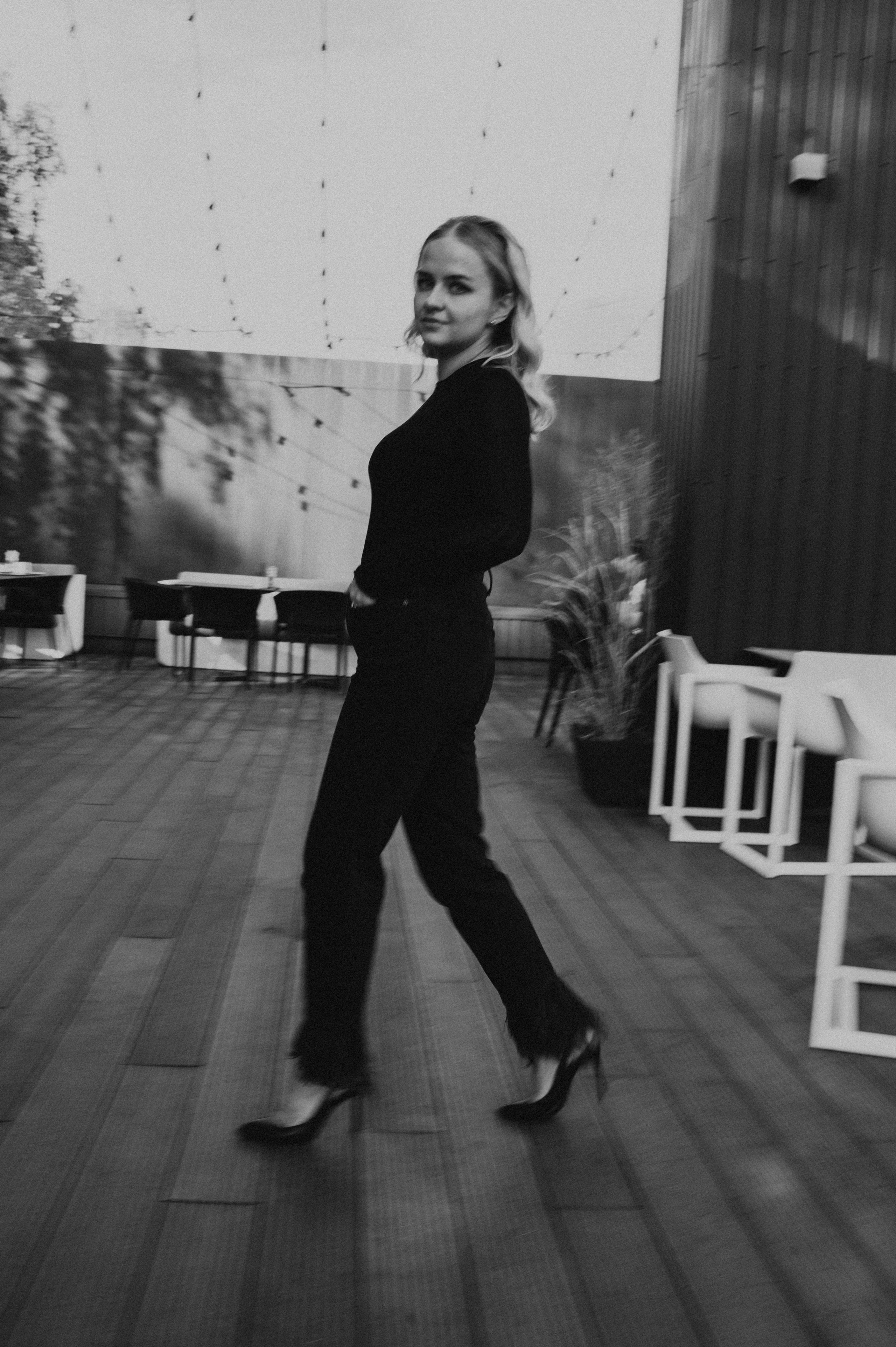 Індивідуальна контент зйомка фотосесія у кавярні кафе. Сімейний, дитячий та індивідуальний фотограф в м. Тернопіль, м. Львів