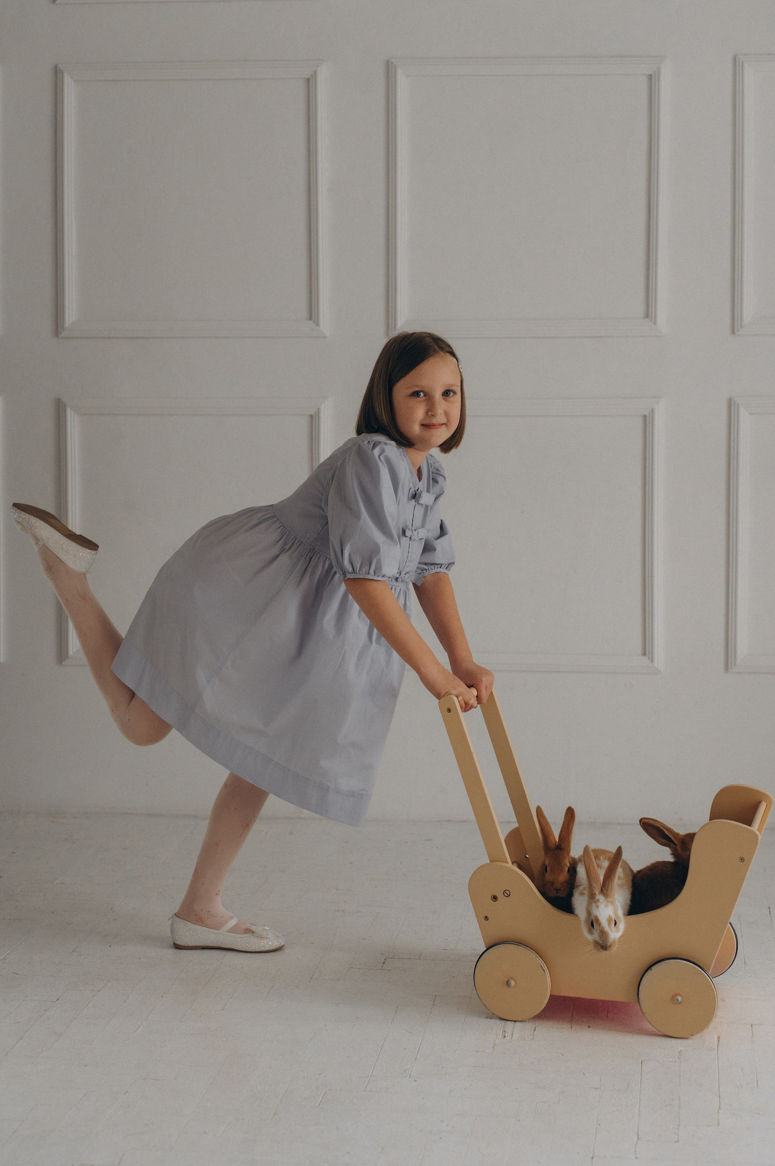 Фотосесія з кроликами, сімейний фотограф Тернопіль, дитячий фотограф Тернопіль, зйомка з кроликами Тернопіль. Сімейний, дитячий та індивідуальний фотограф в м. Тернопіль, м. Львів