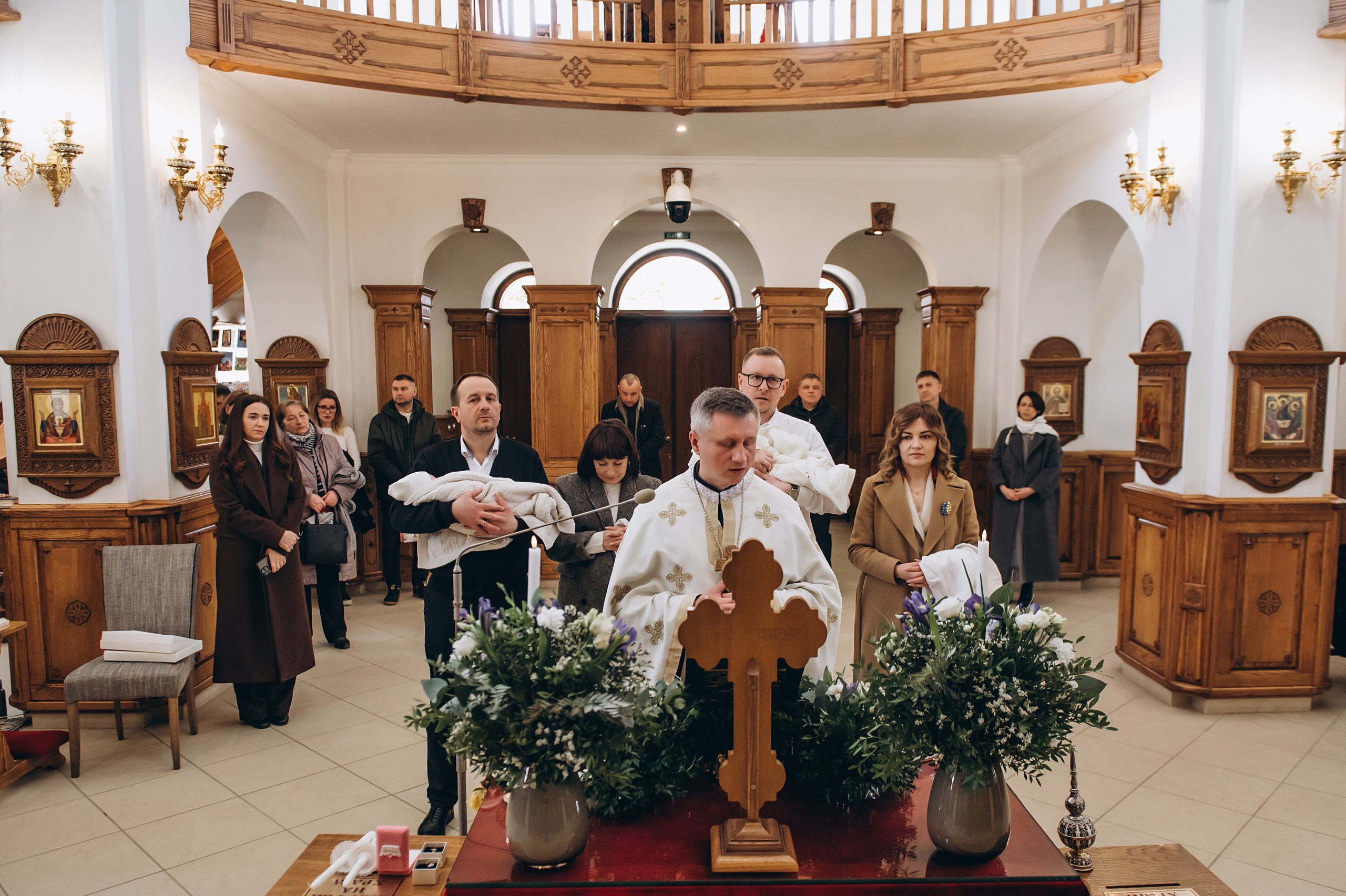 Фотосесія Хрещення Тернопіль, зйомка Хрестин Тернопіль, Храм Різдва Пресвятої Богородиці УГКЦ Тернопіль. Сімейний, дитячий та індивідуальний фотограф в м. Тернопіль, м. Львів