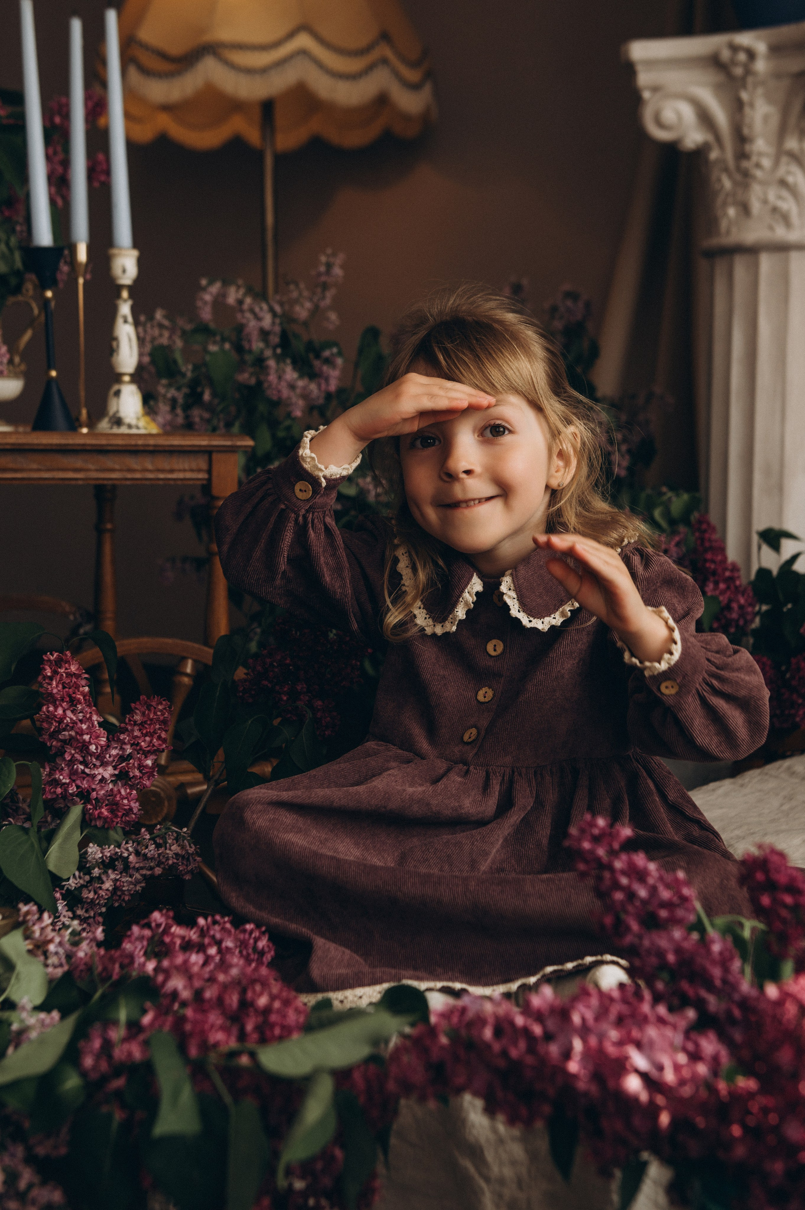 Фотосесія мами і донечки Тернопіль, фотосесія з бузком у студії Тернопіль, сімейна фотосесія Тернопіль, фотосесія мама і дитина. Сімейний, дитячий та індивідуальний фотограф в м. Тернопіль, м. Львів