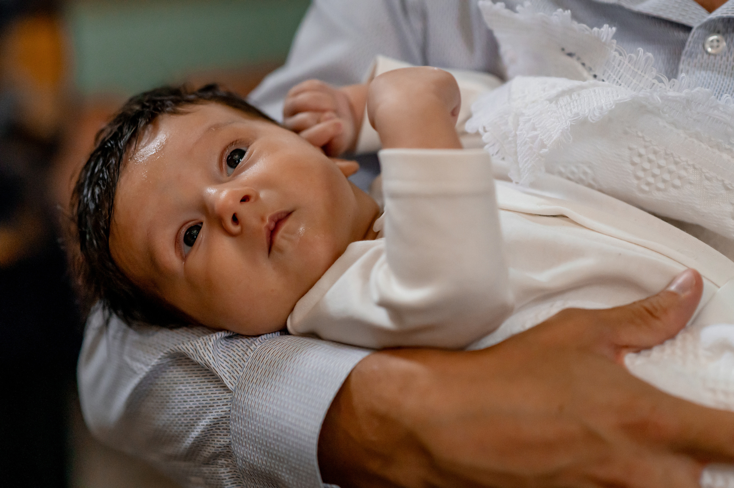 Фотосесія хрестин Тернопіль фотосесія Хрещення, фотограф на Хрестини Тернопіль. Сімейний, дитячий та індивідуальний фотограф в м. Тернопіль, м. Львів
