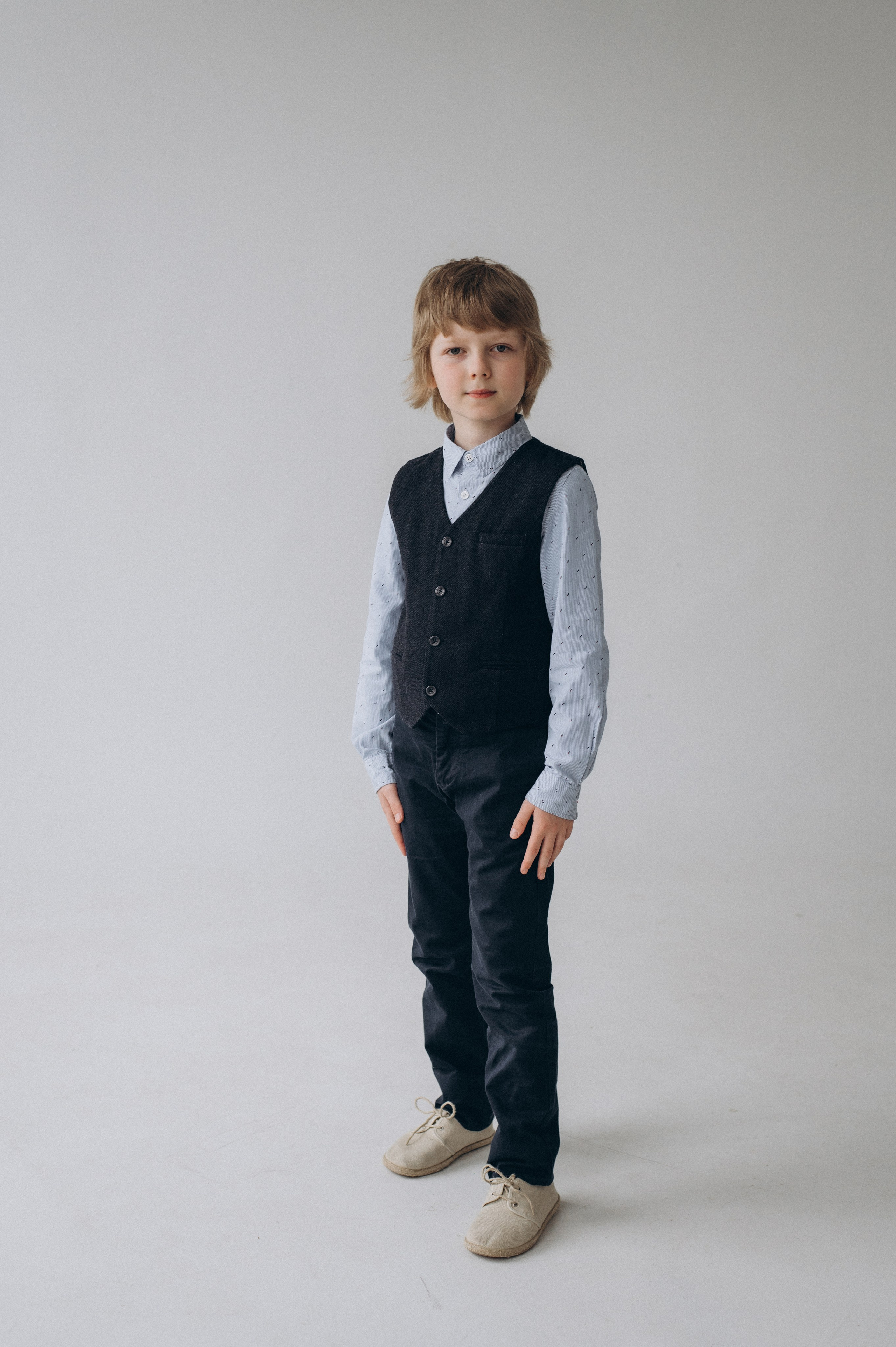 Шкільна фотосесія на віньєтки Тернопіль, фотосесія випускників Тернопіль, зйомка на віньєтки, шкільні фотоальбоми Тернопіль. Сімейний, дитячий та індивідуальний фотограф в м. Тернопіль, м. Львів