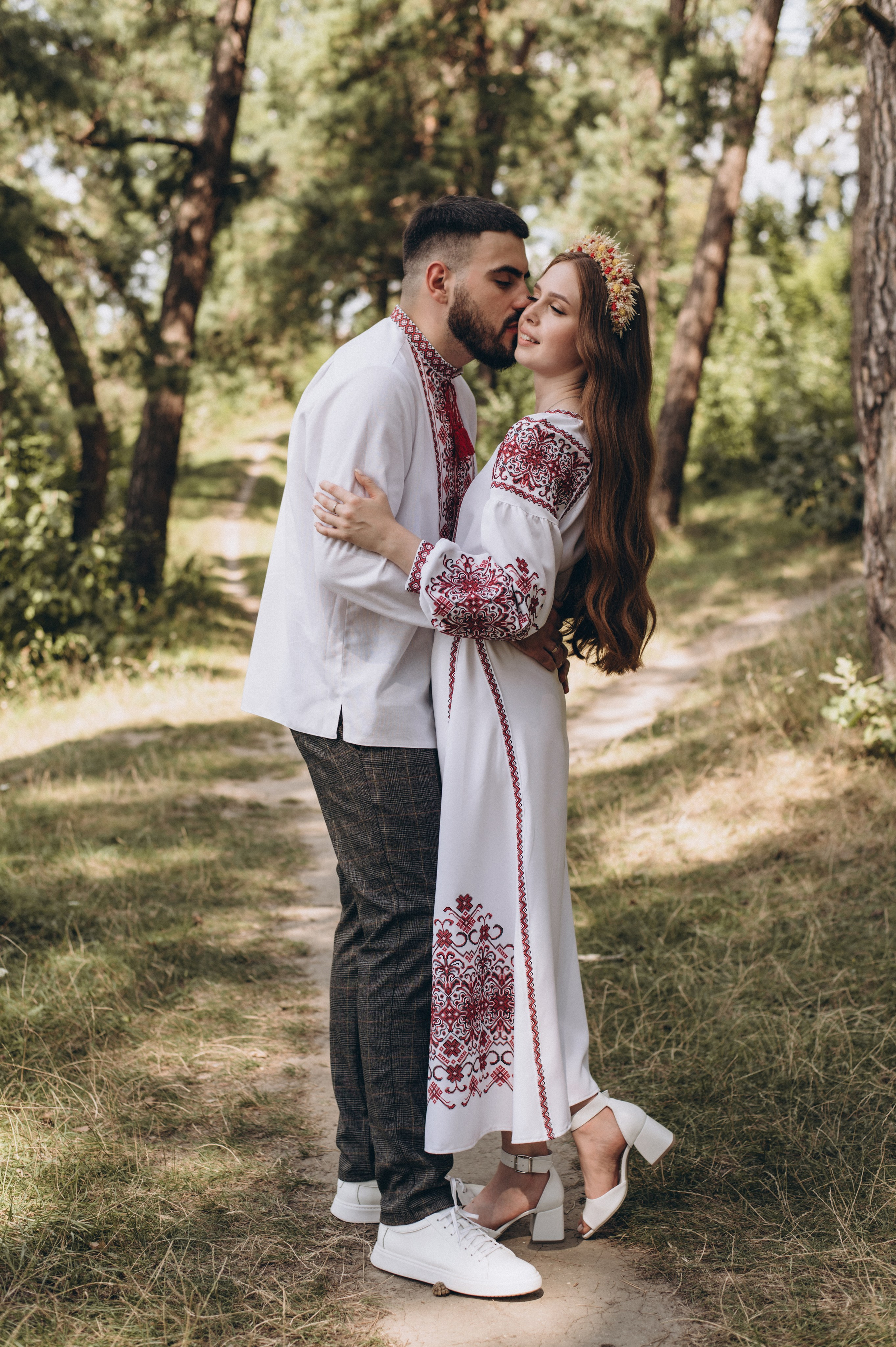 Сімейна фотосесія в українському стилі, зйомка у вишиванках Тернопіль, портретний фотограф Тернопіль Львів. Сімейний, дитячий та індивідуальний фотограф в м. Тернопіль, м. Львів