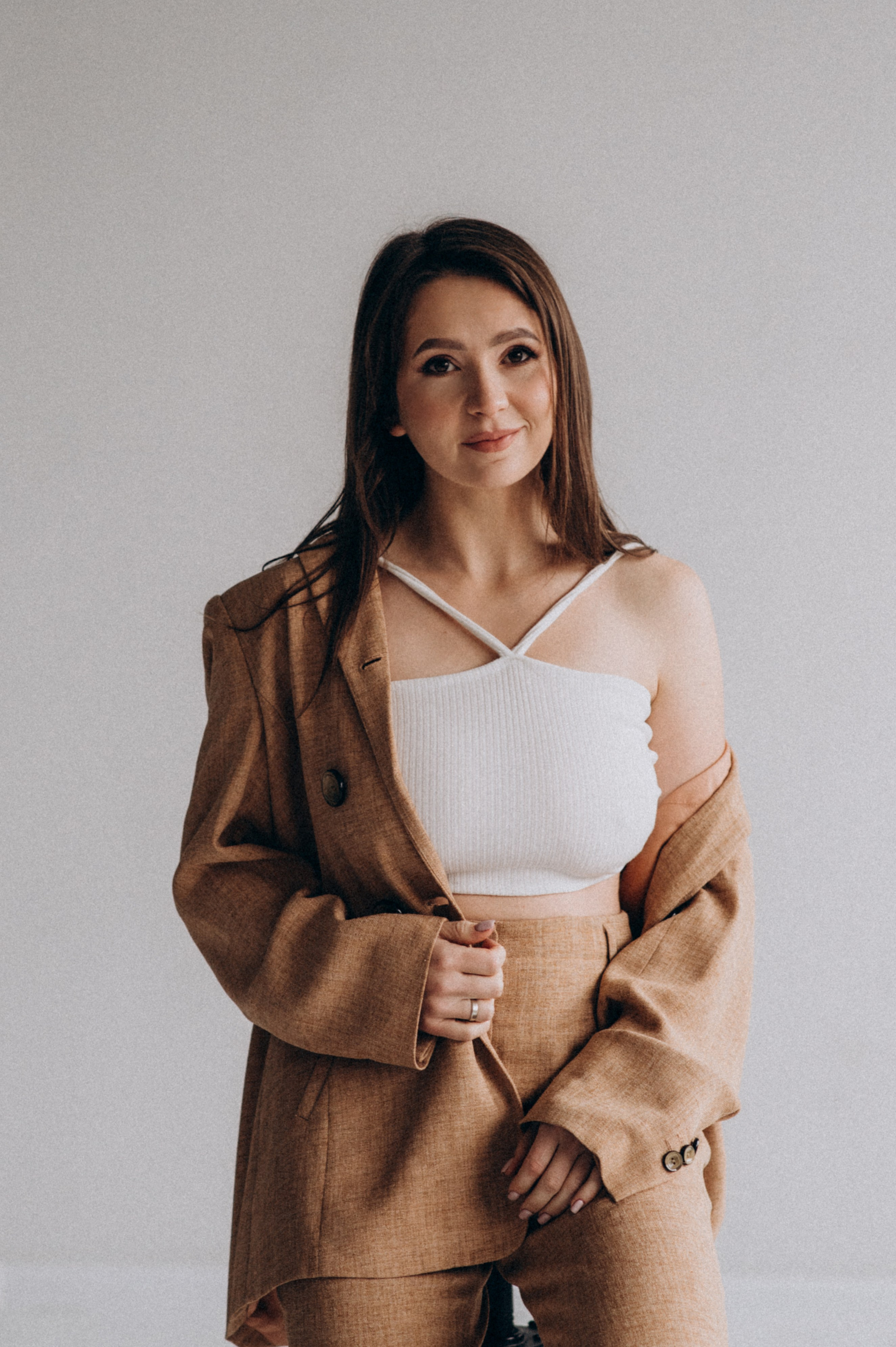 Індивідуальна фотосесія у студії, студійна зйомка Тернопіль. Сімейний, дитячий та індивідуальний фотограф в м. Тернопіль, м. Львів