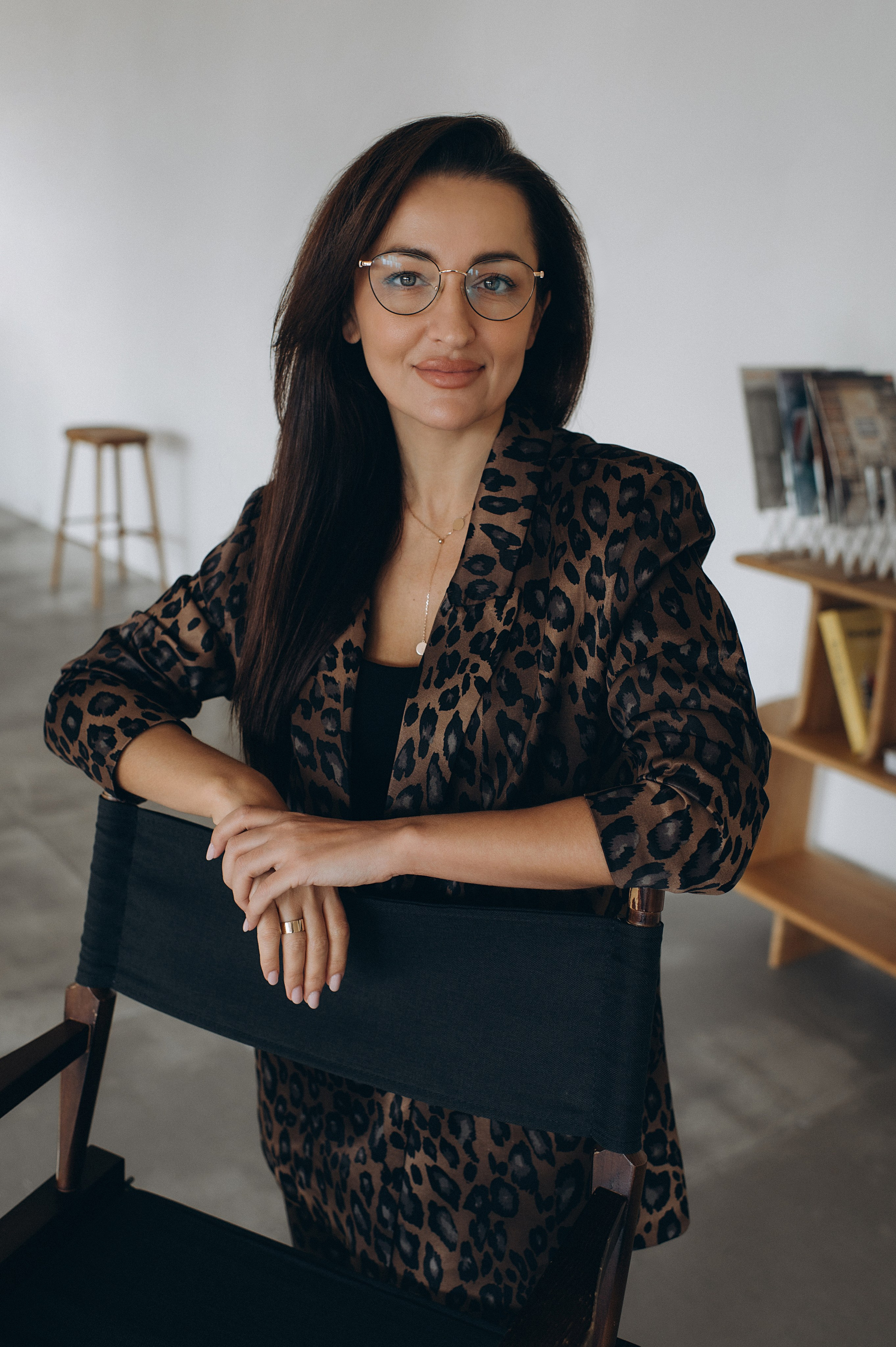 Портретна фотосесія Тернопіль, зйомка дівчат, контент фотосесія Тернопіль, зйомка контенту для інстаграм, індивідуальний фотограф Тернопіль. Сімейний, дитячий та індивідуальний фотограф в м. Тернопіль, м. Львів