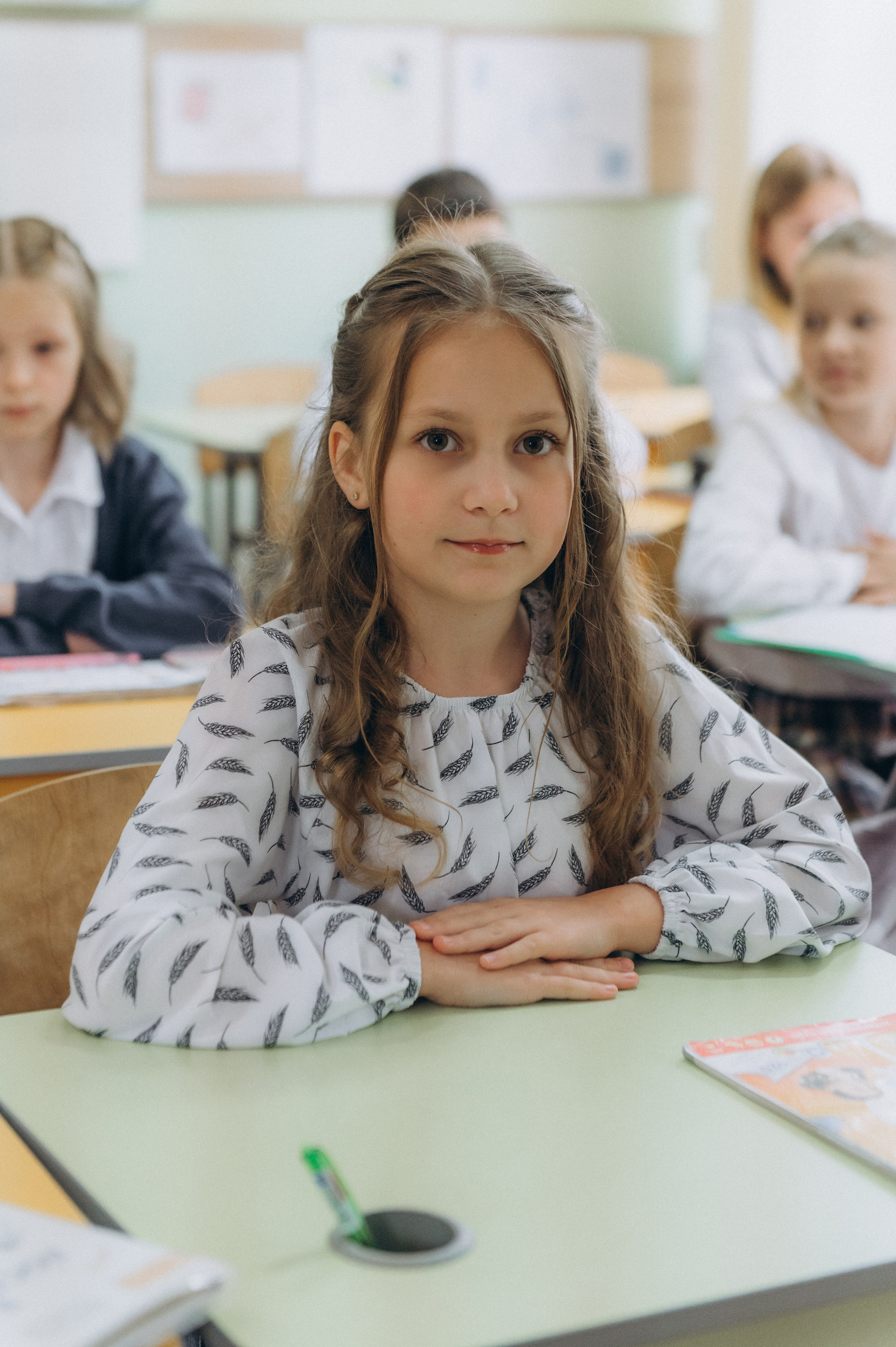 Шкільна фотосесія на віньєтки Тернопіль, фотосесія випускників Тернопіль, зйомка на віньєтки, шкільні фотоальбоми Тернопіль. Сімейний, дитячий та індивідуальний фотограф в м. Тернопіль, м. Львів