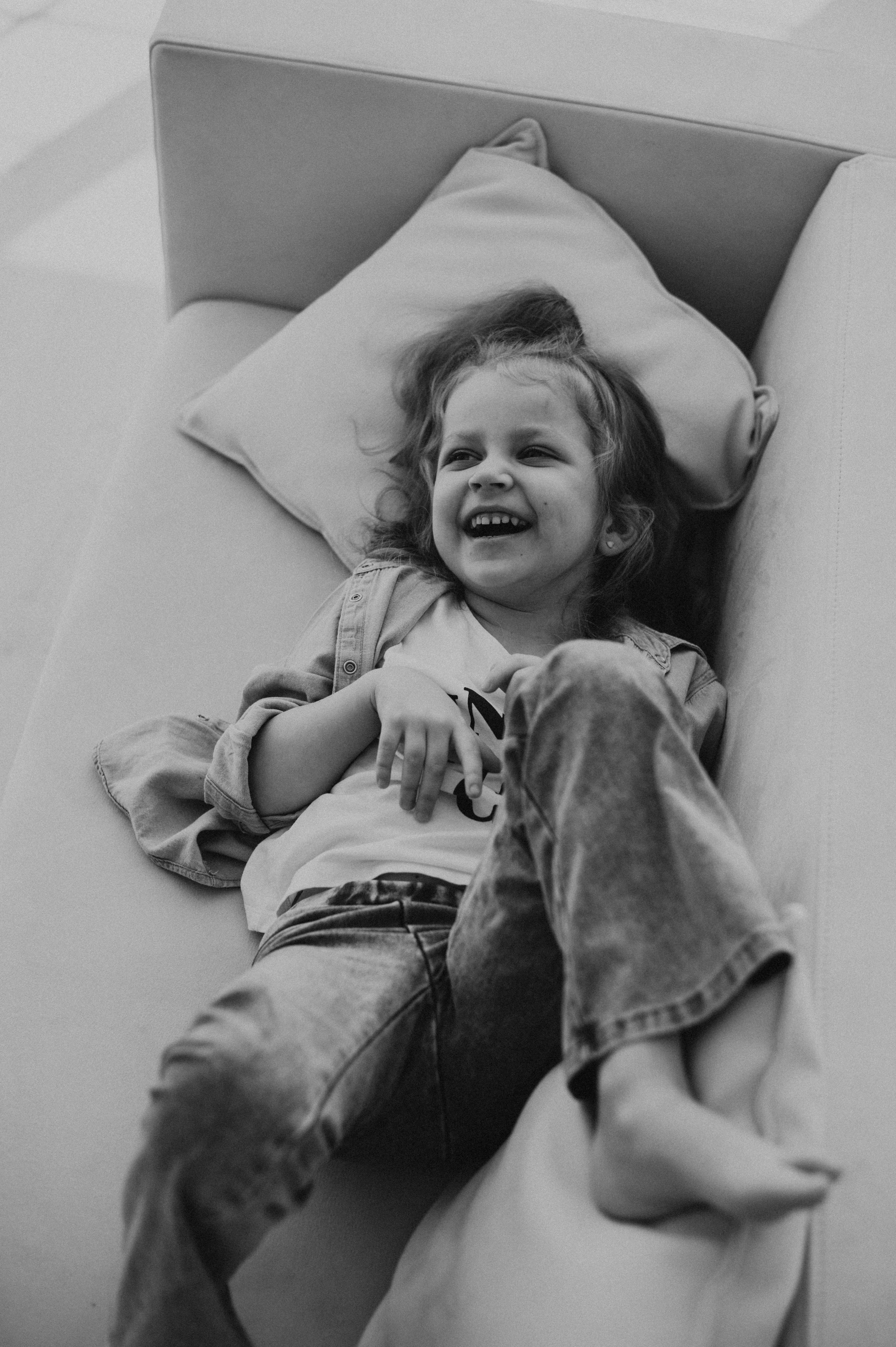 Сімейна фотосесія у студії, зйомка мами і дитини фотосесія Тернопіль Львів. Сімейний, дитячий та індивідуальний фотограф в м. Тернопіль, м. Львів