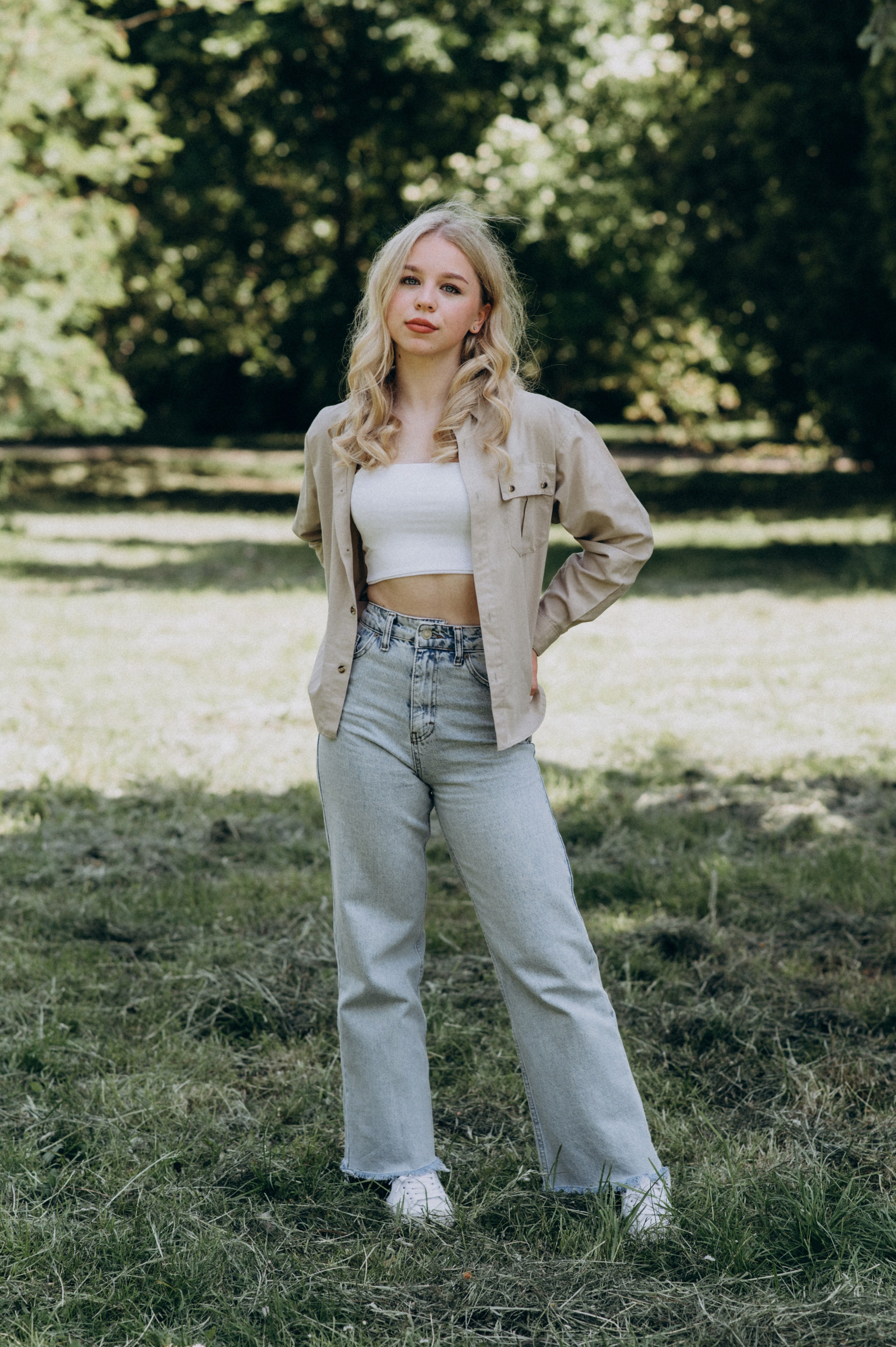 Фотосесія випускників, зйомка випускників Тернопіль Львів, випускні фотоальбоми Тернопіль, шкільні фотоальбоми Тернопіль. Сімейний, дитячий та індивідуальний фотограф в м. Тернопіль, м. Львів