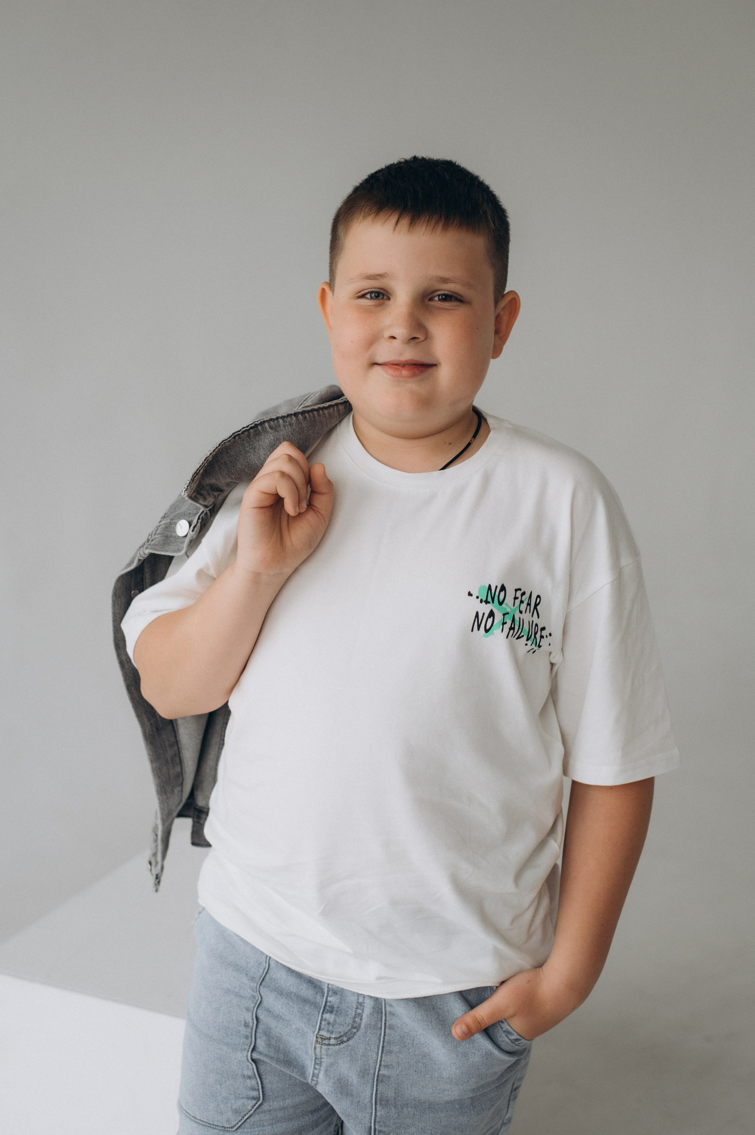 Шкільна фотосесія на віньєтки Тернопіль, фотосесія випускників Тернопіль, зйомка на віньєтки, шкільні фотоальбоми Тернопіль. Сімейний, дитячий та індивідуальний фотограф в м. Тернопіль, м. Львів