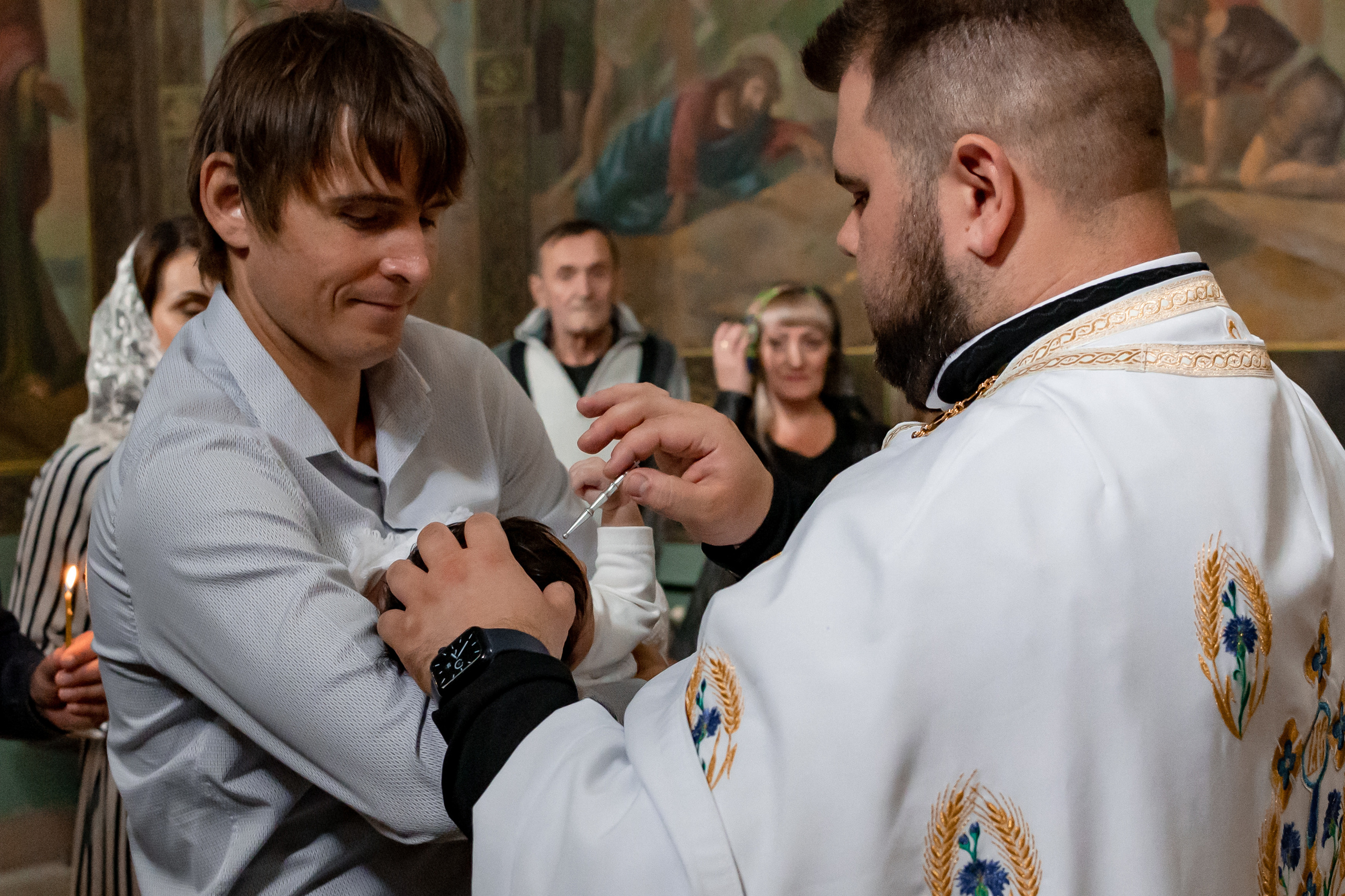 Фотосесія хрестин Тернопіль фотосесія Хрещення, фотограф на Хрестини Тернопіль. Сімейний, дитячий та індивідуальний фотограф в м. Тернопіль, м. Львів