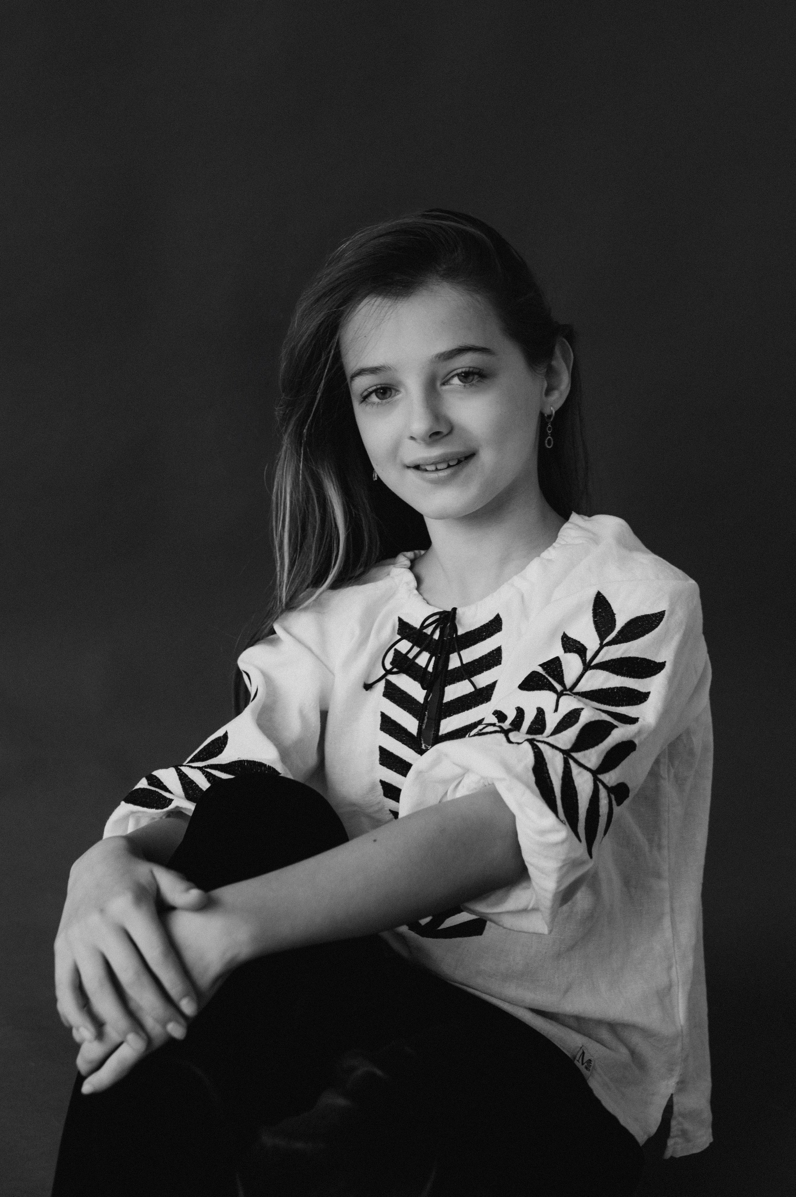 Шкільна фотосесія на віньєтки Тернопіль, фотосесія випускників Тернопіль, зйомка на віньєтки, шкільні фотоальбоми Тернопіль. Сімейний, дитячий та індивідуальний фотограф в м. Тернопіль, м. Львів