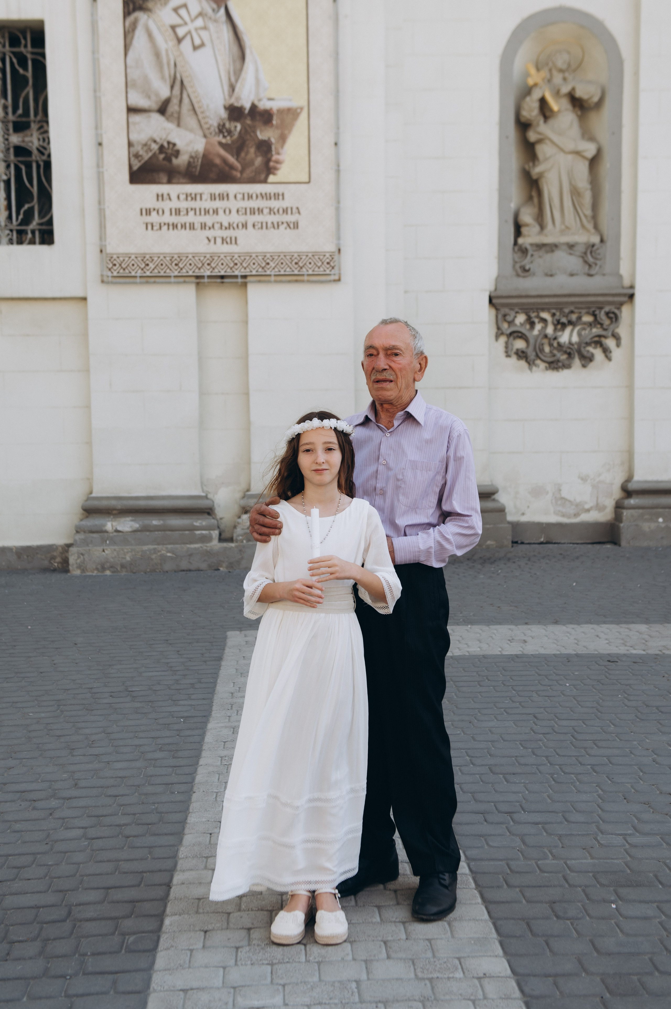 Фотосесія Першого Причастя Тернопіль, фотосесія Причастя Тернопіль, Таїнство Першого Причастя Тернопіль, Катедра Причастя Тернопіль. Сімейний, дитячий та індивідуальний фотограф в м. Тернопіль, м. Львів
