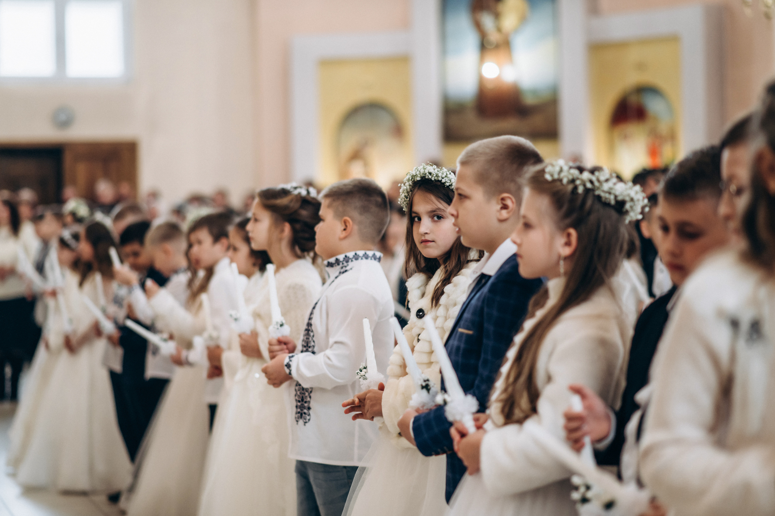 Фотосесія Першого Причастя Тернопіль, зйомка Причастя Тернопіль, Таїнство Першого Причастя Тернопіль, Катедра Причастя Тернопіль. Сімейний, дитячий та індивідуальний фотограф в м. Тернопіль, м. Львів