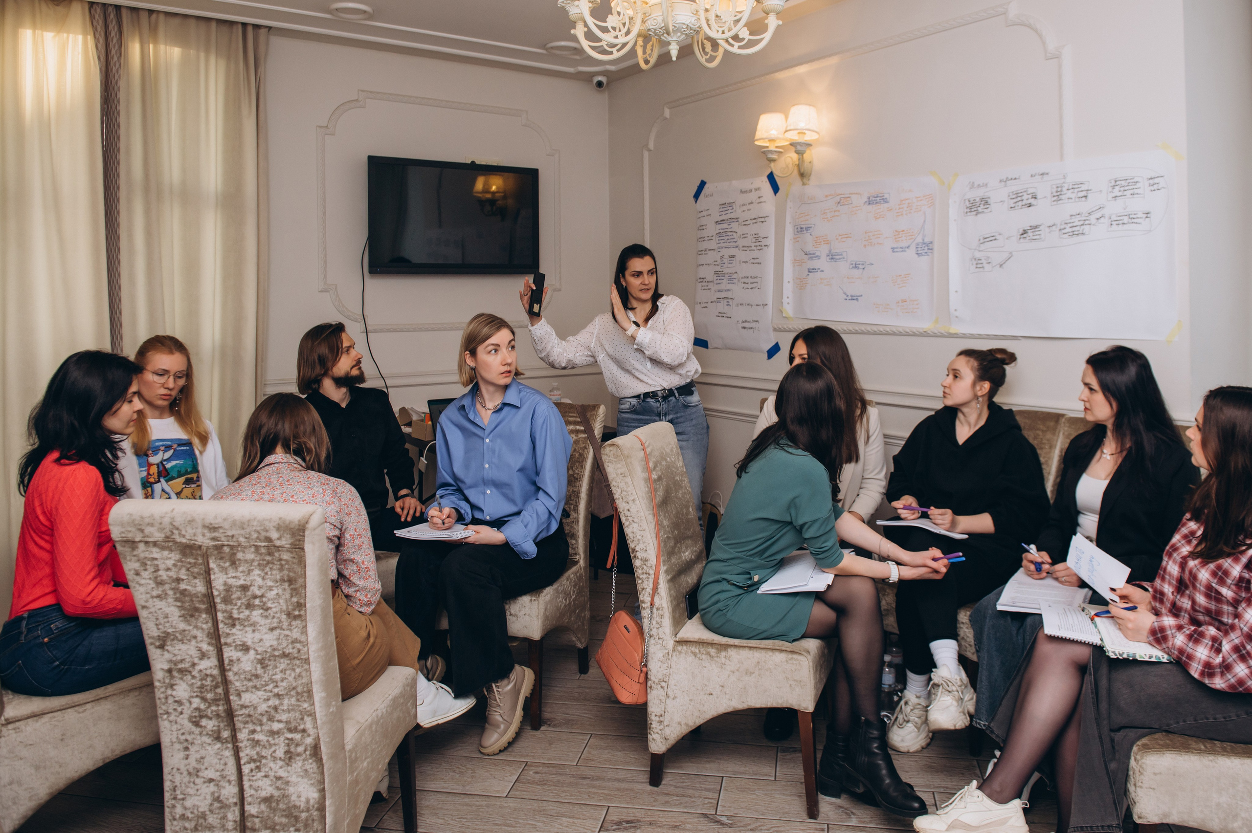 Репортажна фотосесія Тернопіль, репортажна зйомка заходу Тернопіль, зйомка конференцій, майстер-класів, тренінгів Тернопіль. Сімейний, дитячий та індивідуальний фотограф в м. Тернопіль, м. Львів