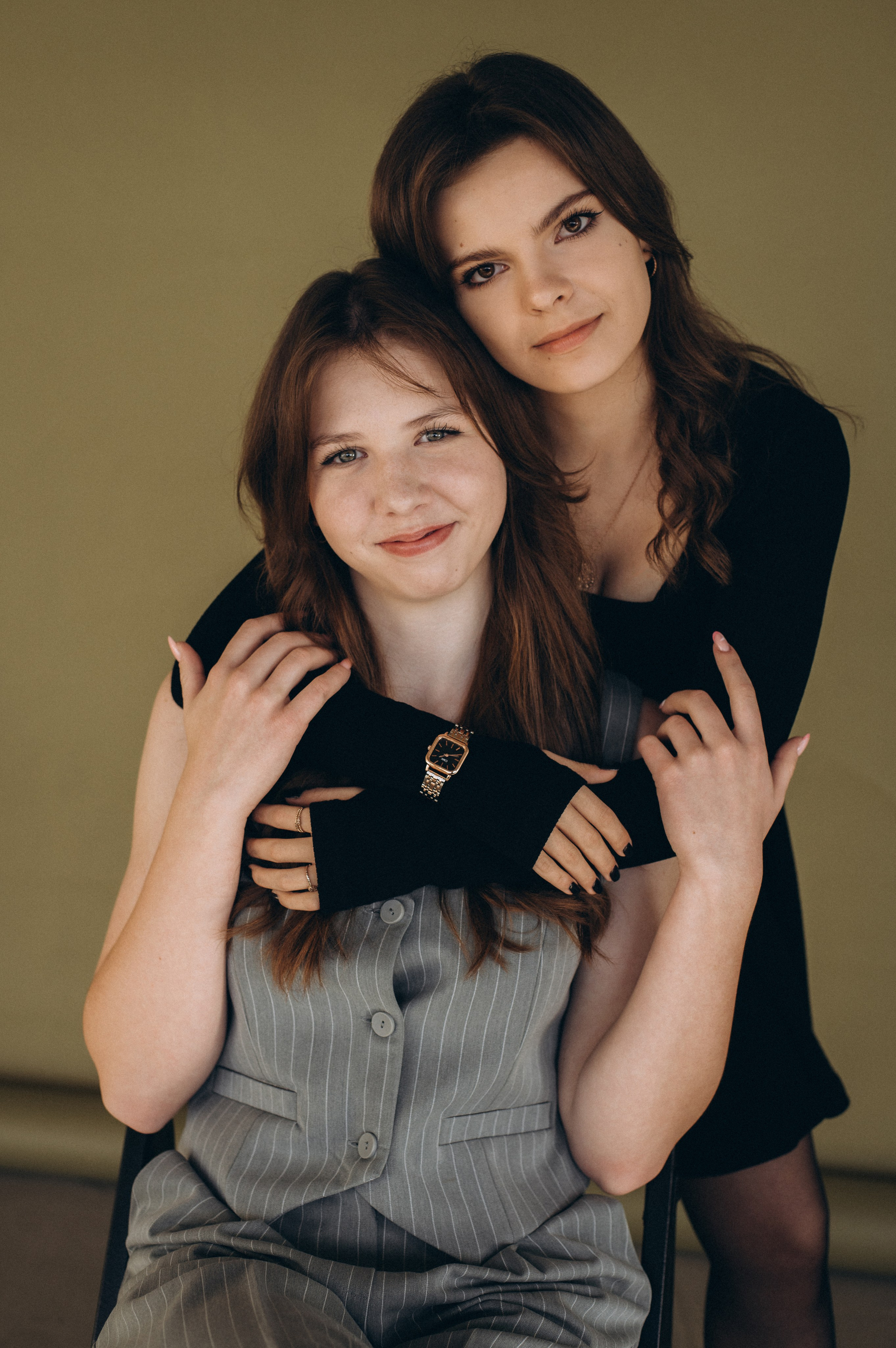 Фотосесія випускників, фотосесія на віньєтки Тернопіль, випускники Тернопіль, випуск 2025. Сімейний, дитячий та індивідуальний фотограф в м. Тернопіль, м. Львів