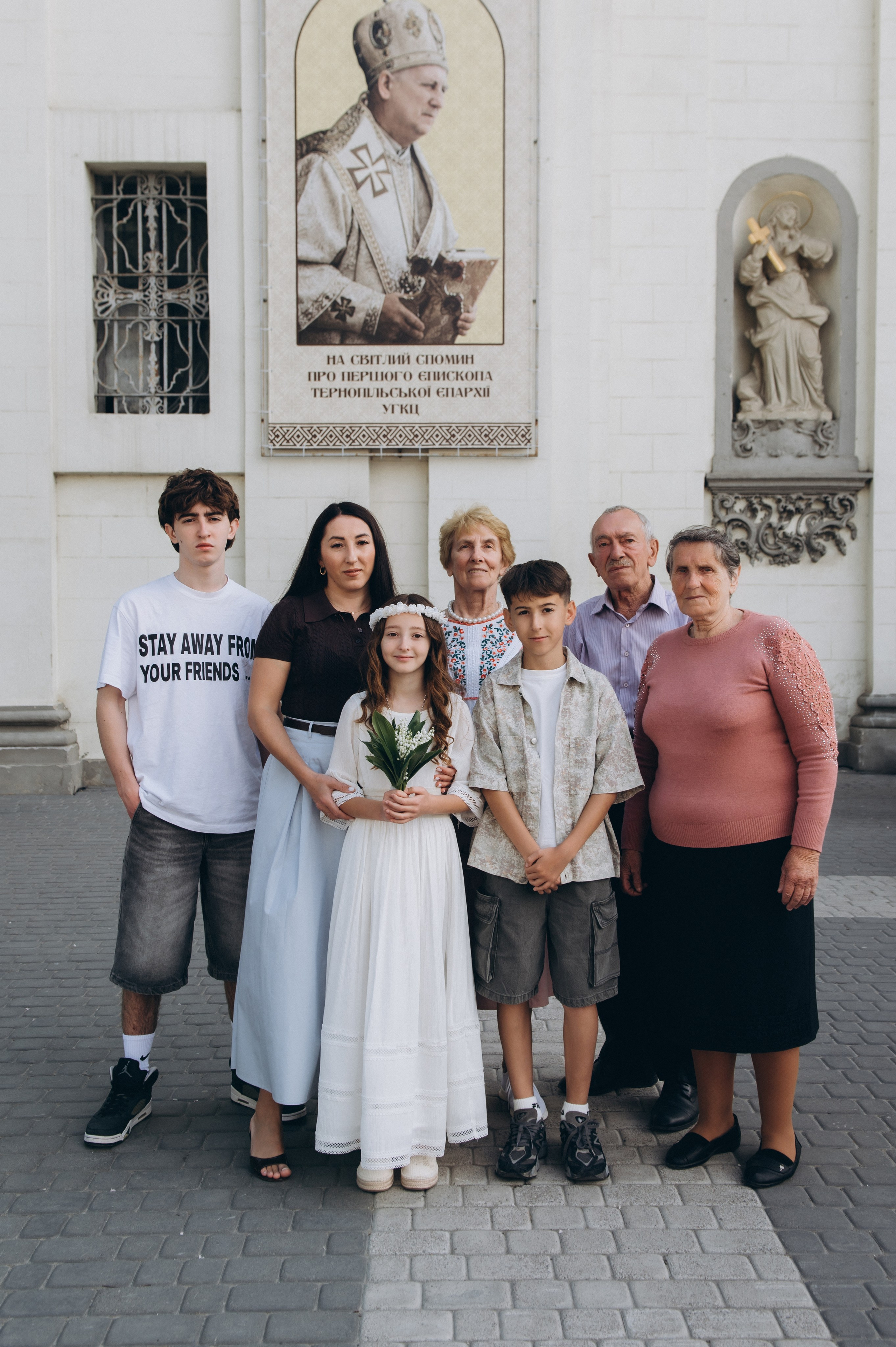 Фотосесія Першого Причастя Тернопіль, фотосесія Причастя Тернопіль, Таїнство Першого Причастя Тернопіль, Катедра Причастя Тернопіль. Сімейний, дитячий та індивідуальний фотограф в м. Тернопіль, м. Львів