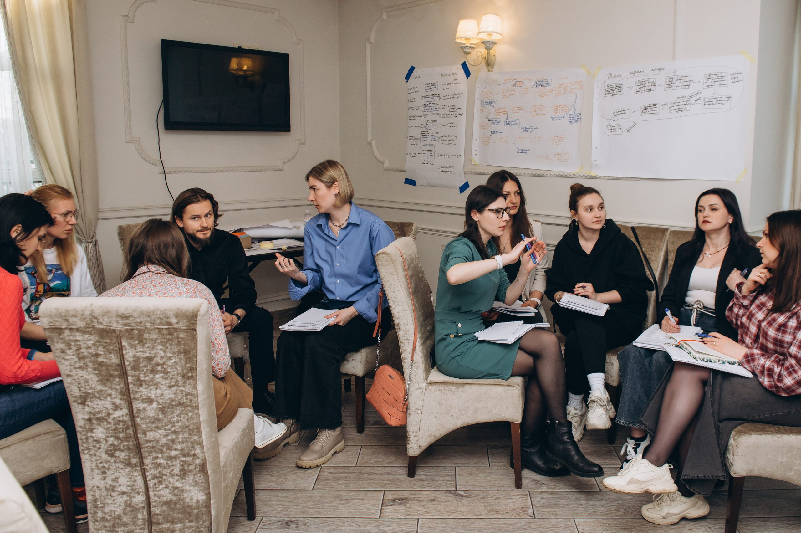 Репортажна фотосесія Тернопіль, репортажна зйомка заходу Тернопіль, зйомка конференцій, майстер-класів, тренінгів Тернопіль. Сімейний, дитячий та індивідуальний фотограф в м. Тернопіль, м. Львів