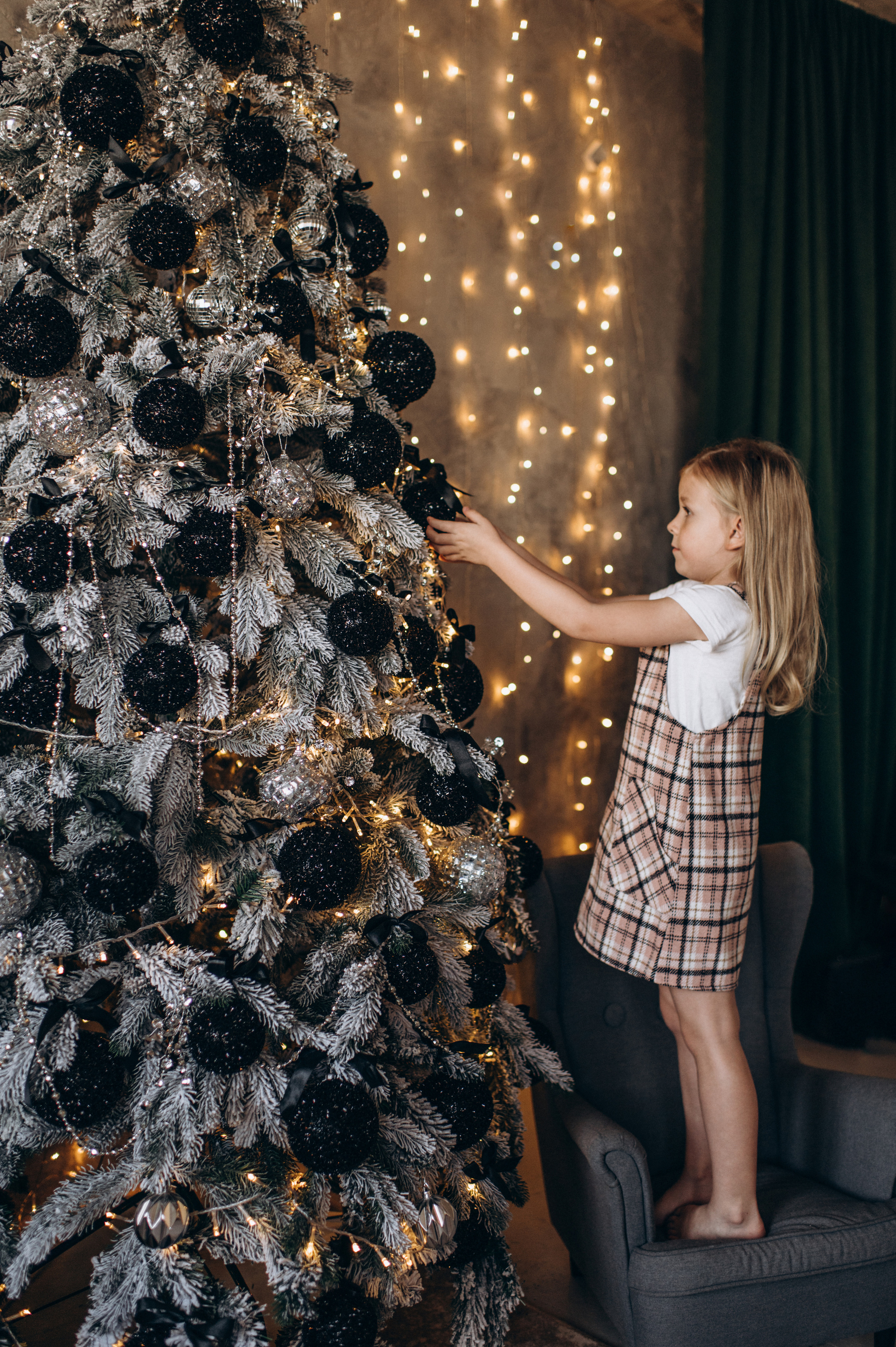 Новорічна фотосесія у студії. Сімейний, дитячий та індивідуальний фотограф в м. Тернопіль, м. Львів
