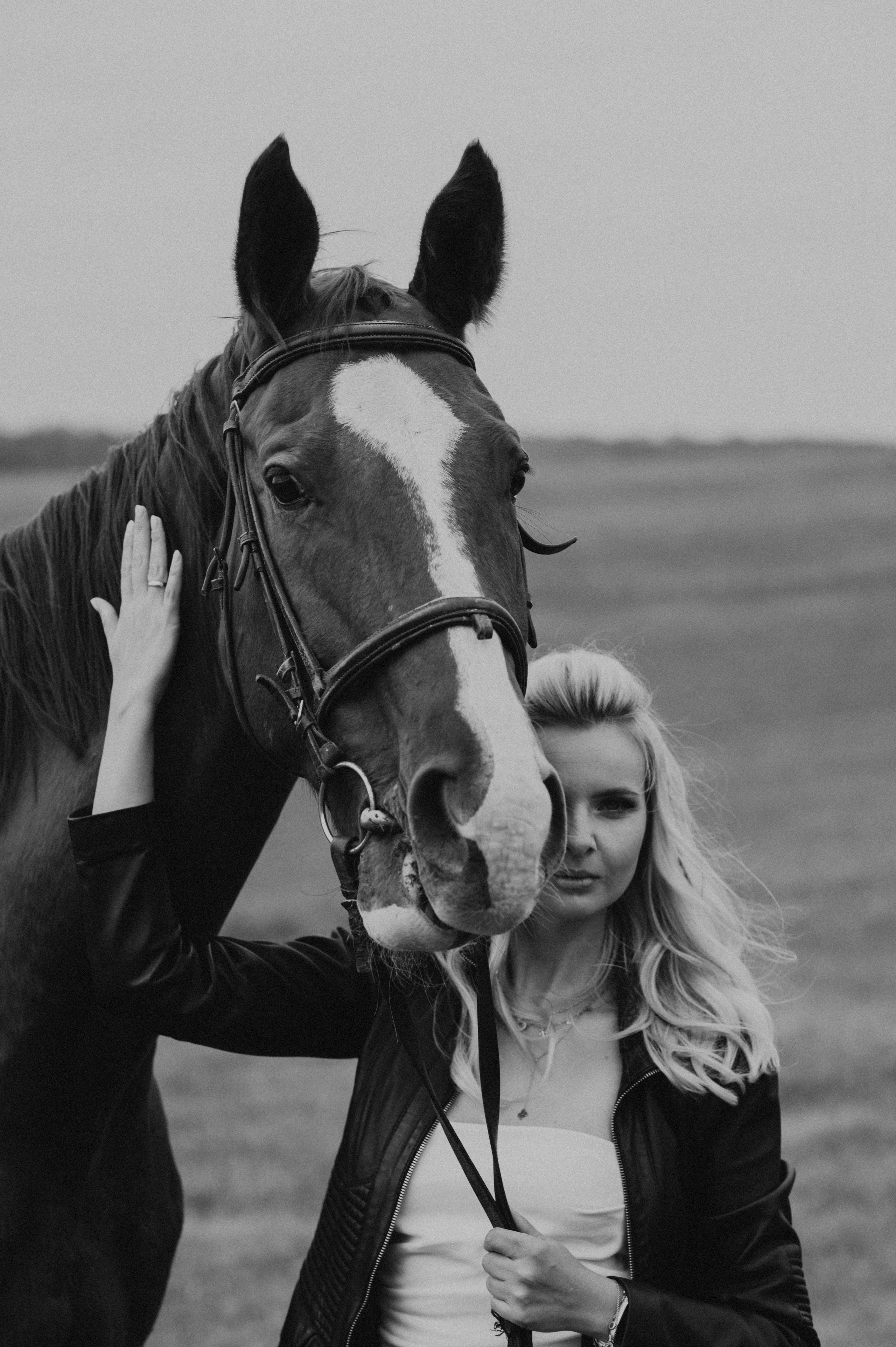 Фотосесія з кіньми Тернопіль, кінна зйомка, сімейна фотосесія на конях. Сімейний, дитячий та індивідуальний фотограф в м. Тернопіль, м. Львів