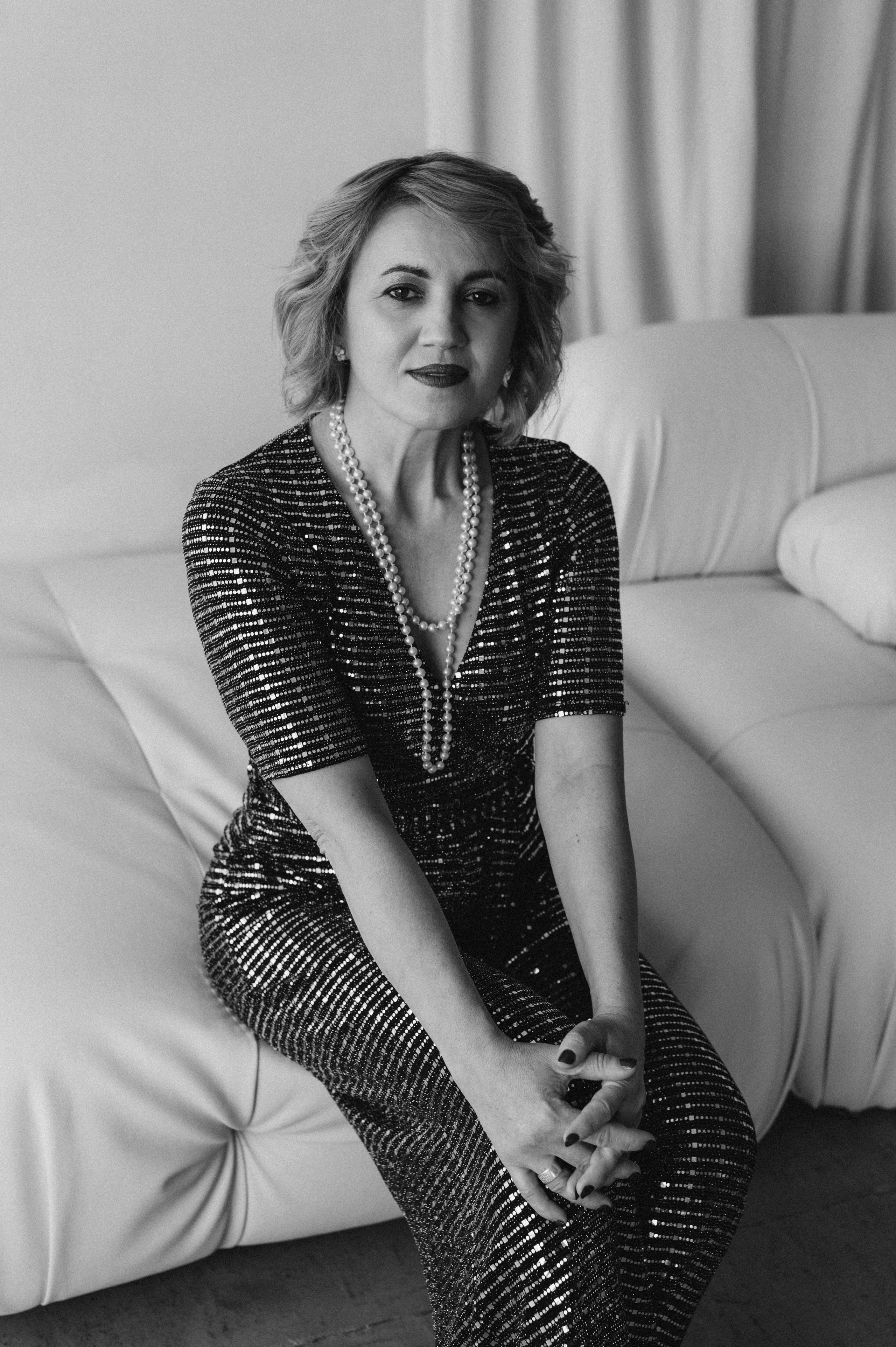 Індивідуальна фотосесія Тернопіль, студійна зйомка Львів, портретний фотограф Тернопіль. Сімейний, дитячий та індивідуальний фотограф в м. Тернопіль, м. Львів