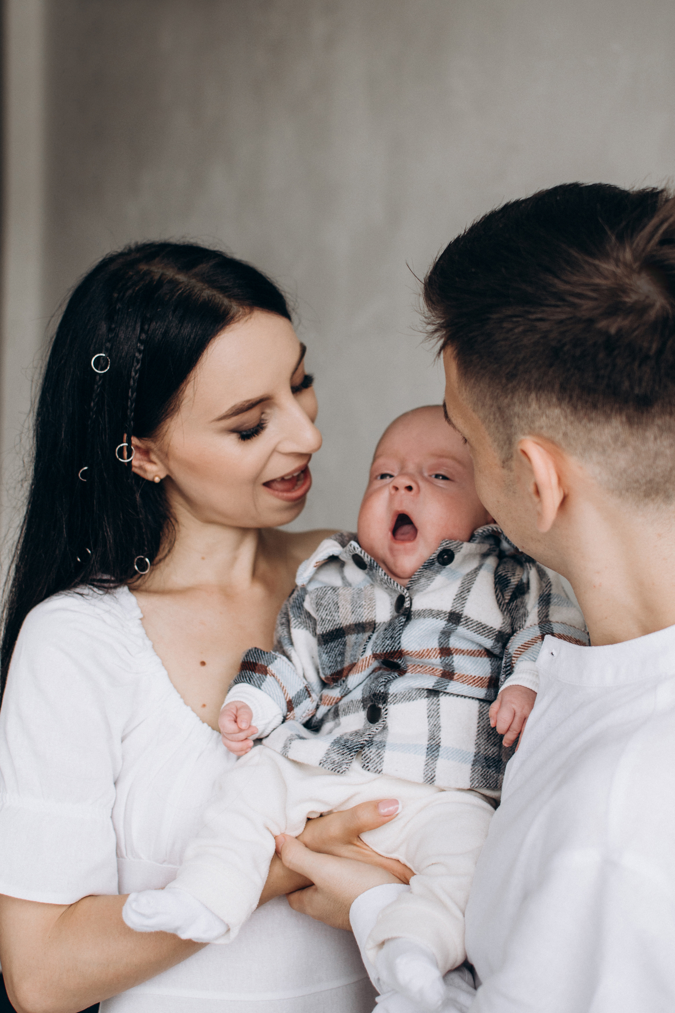 Сімейна фотосесія у студії. Тернопіль. Сімейний, дитячий та індивідуальний фотограф в м. Тернопіль, м. Львів