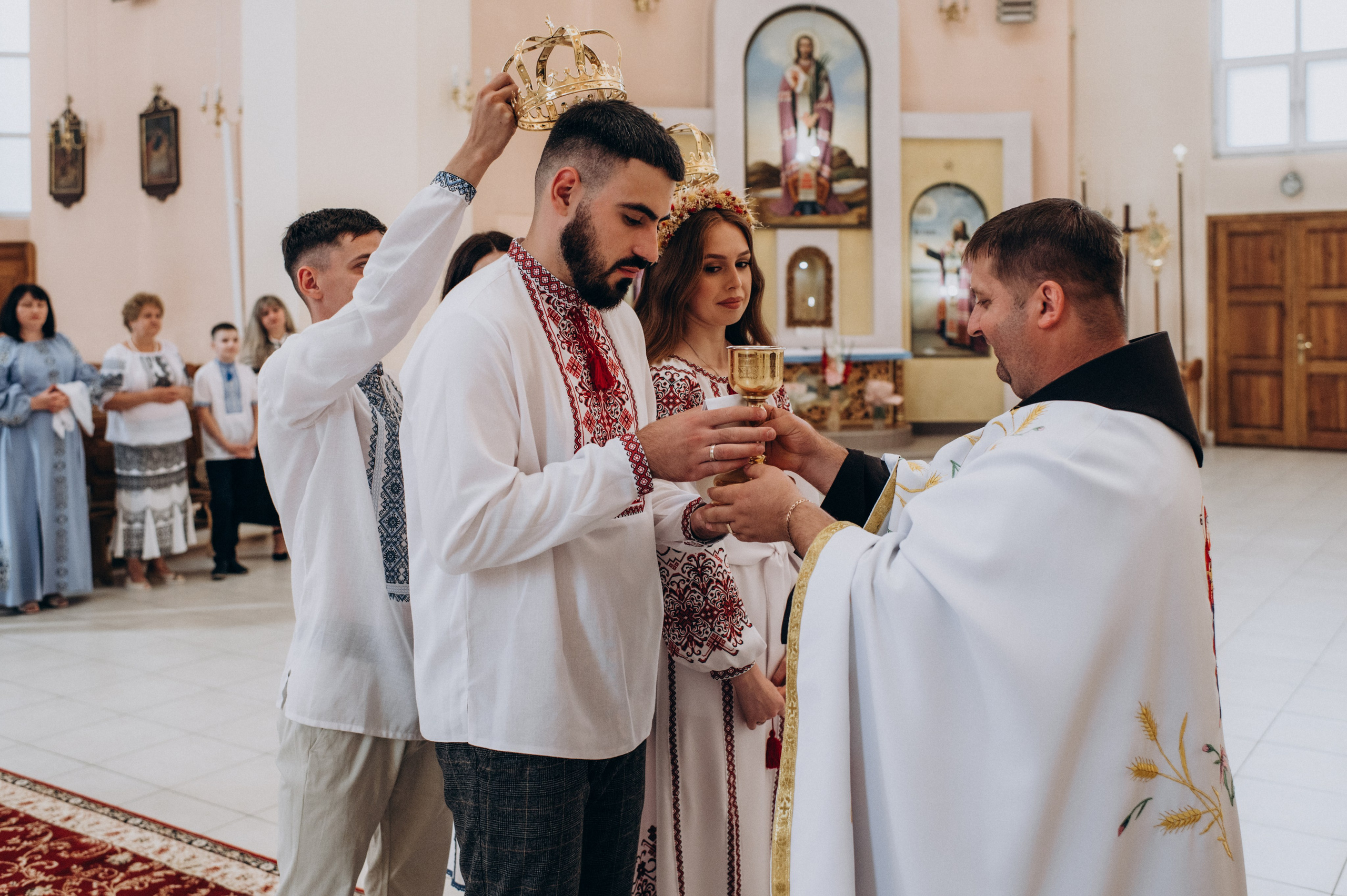 Фотосесія весілля, фотосесія вінчання Тернопіль, весільний фотограф Тернопіль, весільна зйомка Тернопіль. Сімейний, дитячий та індивідуальний фотограф в м. Тернопіль, м. Львів