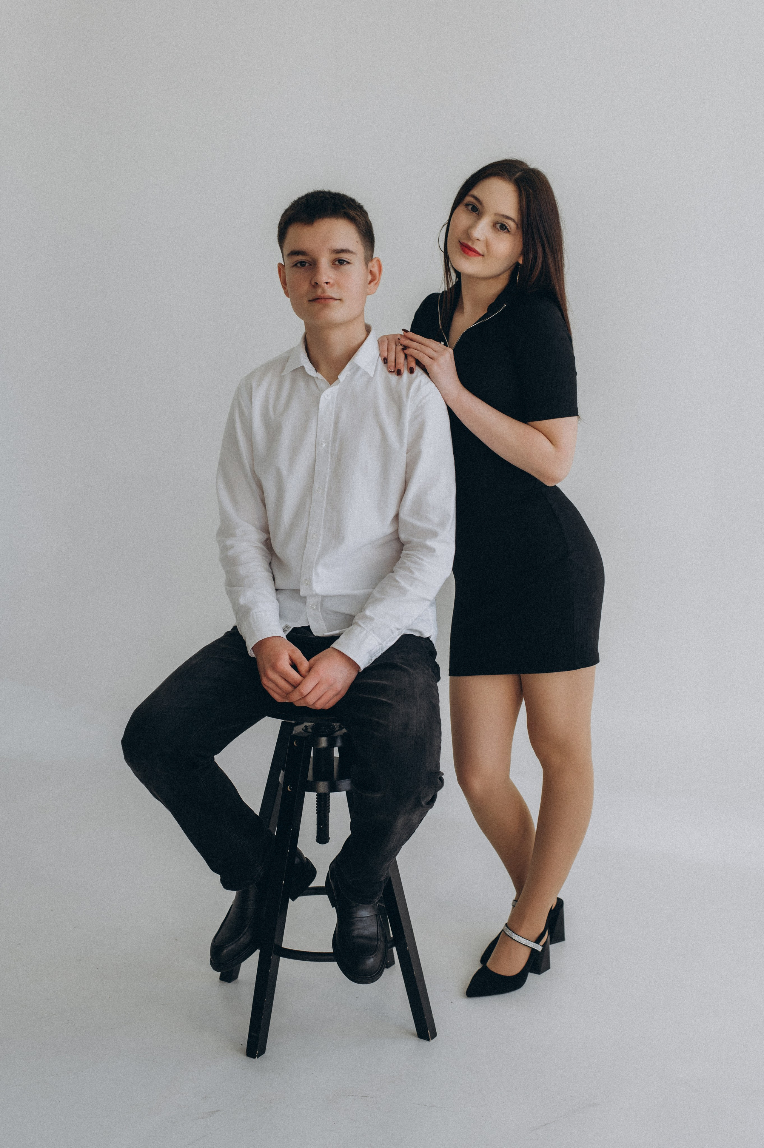 Фотосесія випускників, фотосесія на віньєтки Тернопіль, випускники Тернопіль, випуск 2025. Сімейний, дитячий та індивідуальний фотограф в м. Тернопіль, м. Львів