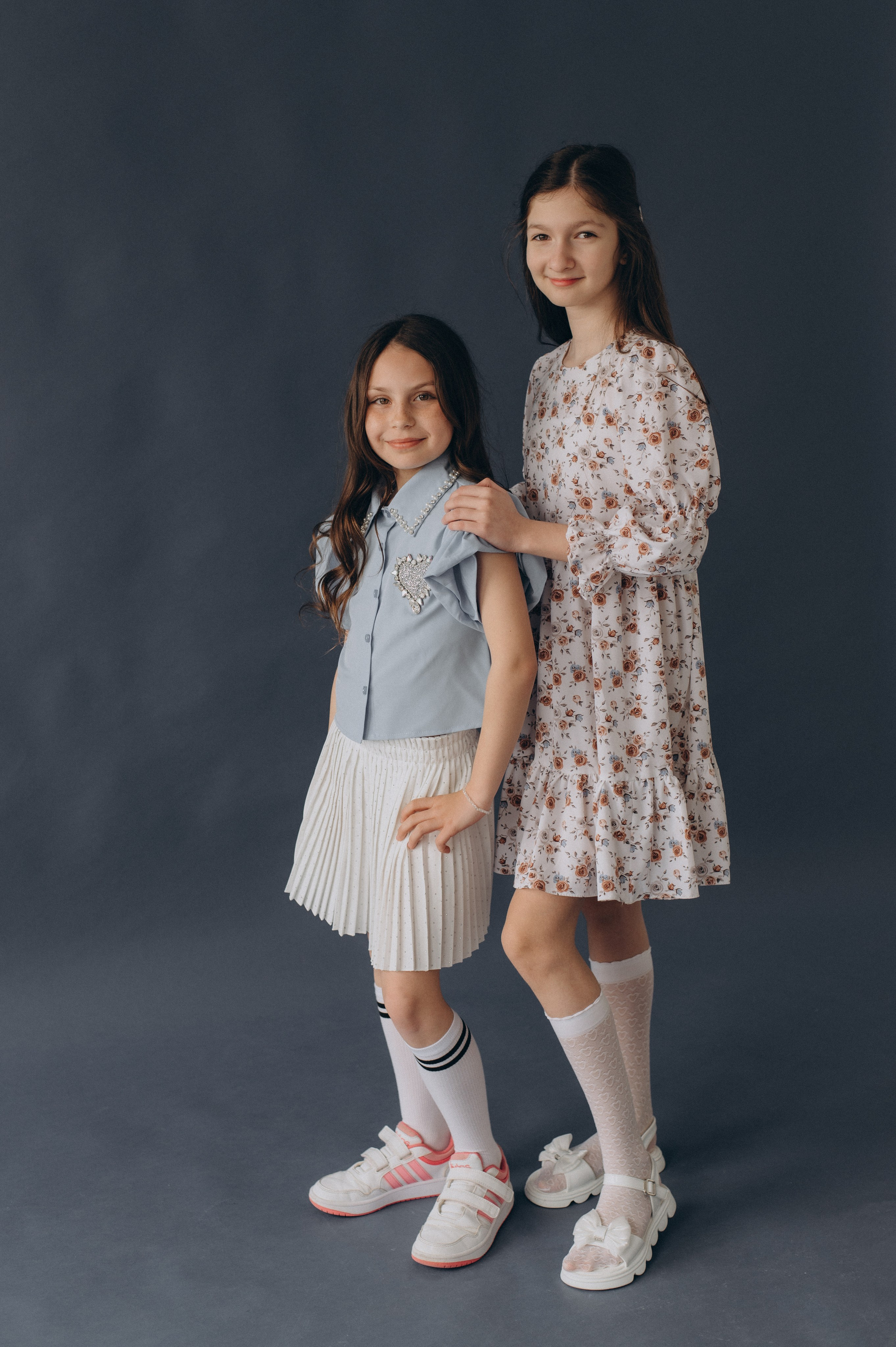 Шкільна фотосесія на віньєтки Тернопіль, шкільні альбоми, фотосесія випускників Тернопіль, випускний альбом, фотограф випускний Тернопіль. Сімейний, дитячий та індивідуальний фотограф в м. Тернопіль, м. Львів