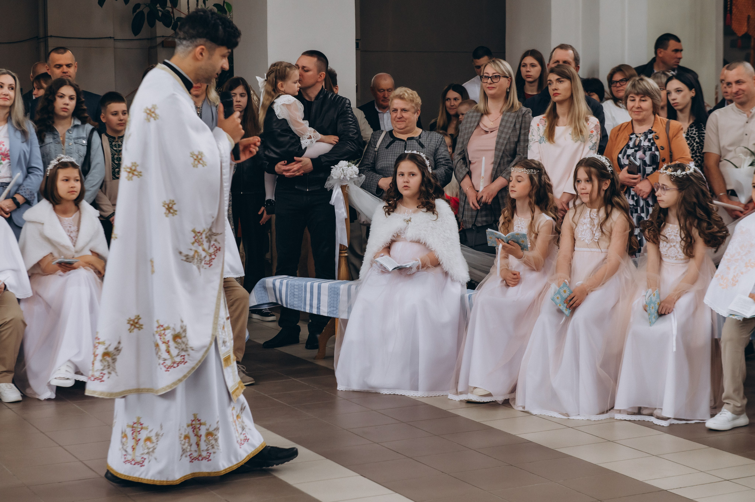 Фотосесія Причастя Тернопіль, зйомка Причастя, фотограф на Причастя Тернопіль, Причастя Львів, Причастя церква Михаїла Тернопіль. Сімейний, дитячий та індивідуальний фотограф в м. Тернопіль, м. Львів