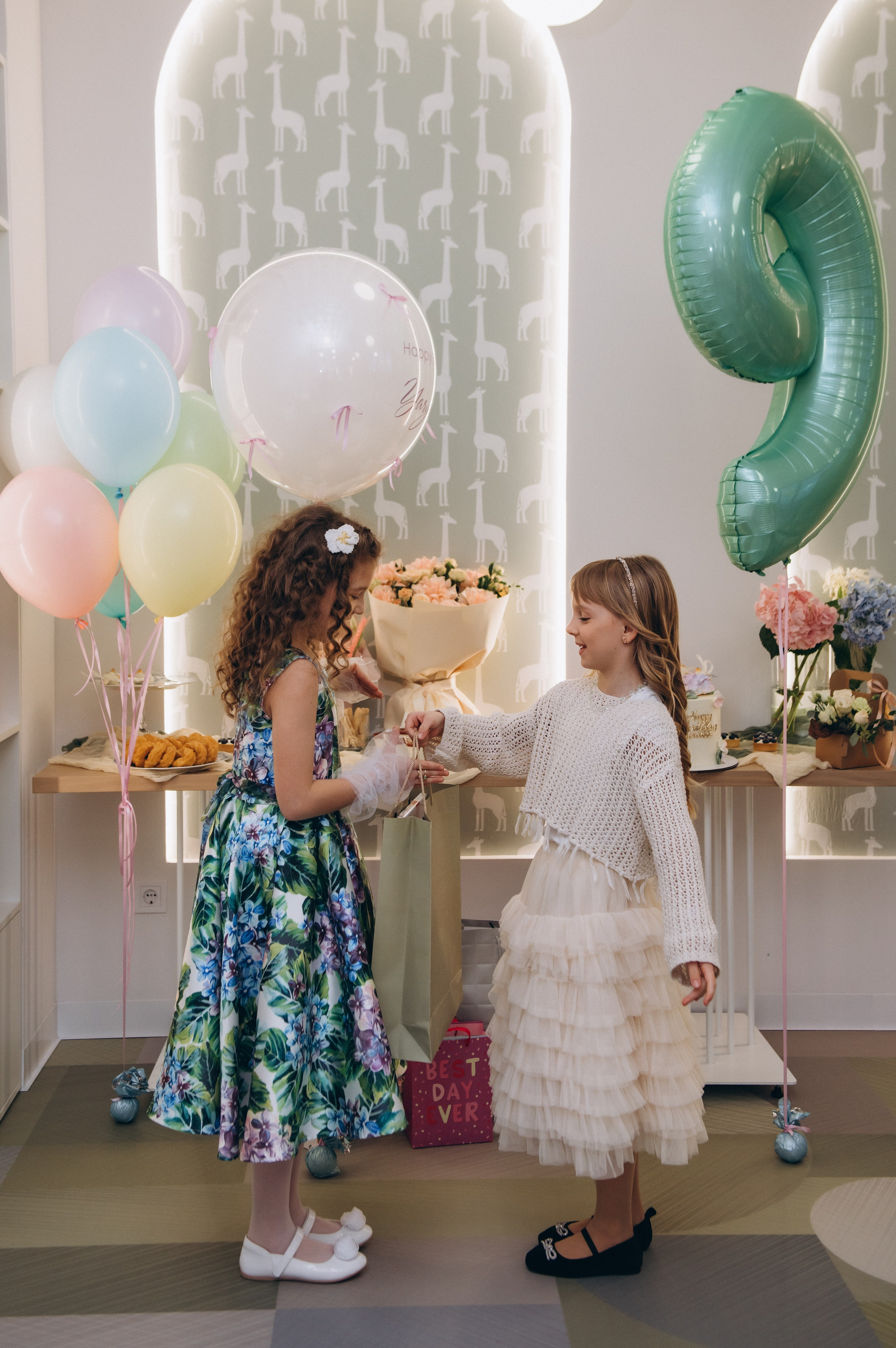 Фотосесія дня народження в Baby Towm Байківці, зйомка дитячого дня народження Тернопіль, фотосесія дня народження Тернопіль. Сімейний, дитячий та індивідуальний фотограф в м. Тернопіль, м. Львів