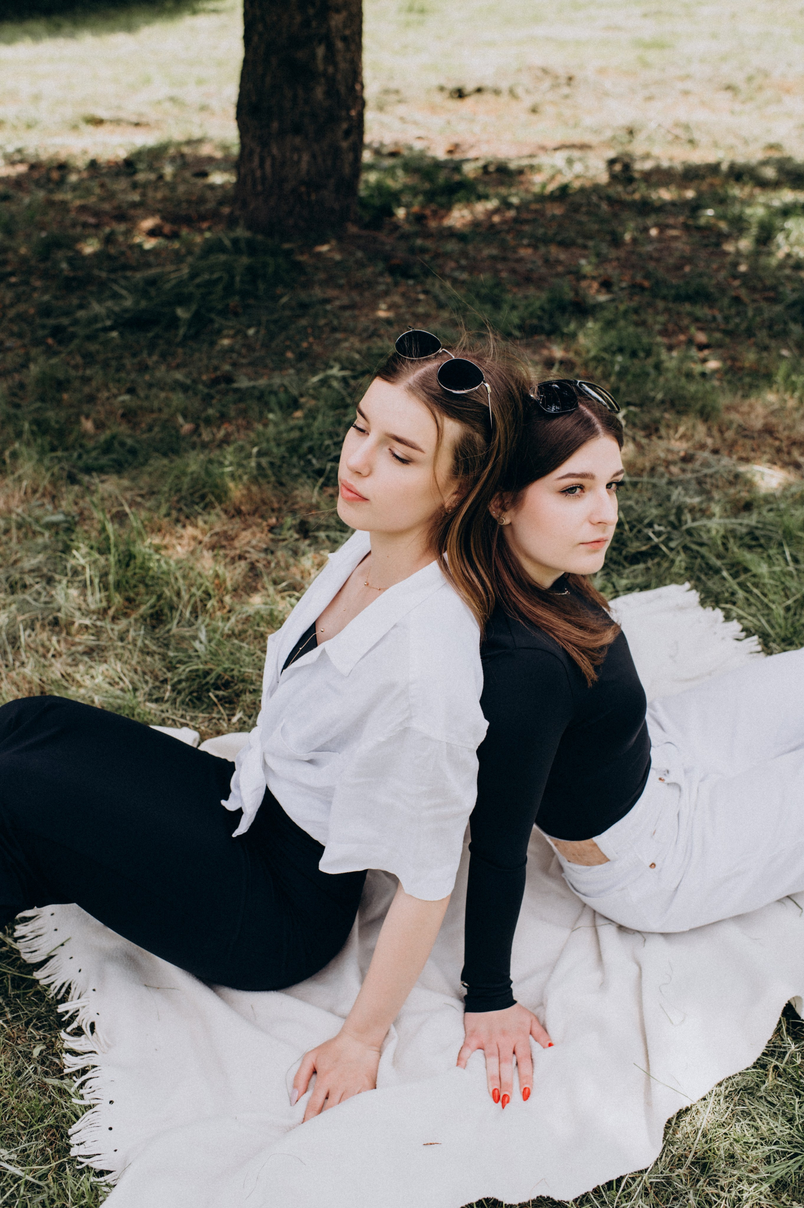 Фотосесія випускників, зйомка випускників Тернопіль Львів, випускні фотоальбоми Тернопіль, шкільні фотоальбоми Тернопіль. Сімейний, дитячий та індивідуальний фотограф в м. Тернопіль, м. Львів