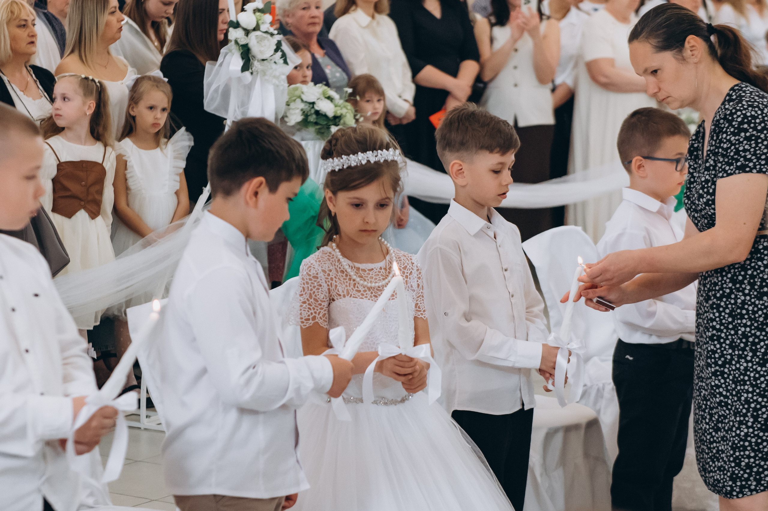 Фотосесія Причастя Тернопіль, зйомка Причастя, фотограф на Причастя Тернопіль, Причастя Львів, церква Петра і Павла. Сімейний, дитячий та індивідуальний фотограф в м. Тернопіль, м. Львів