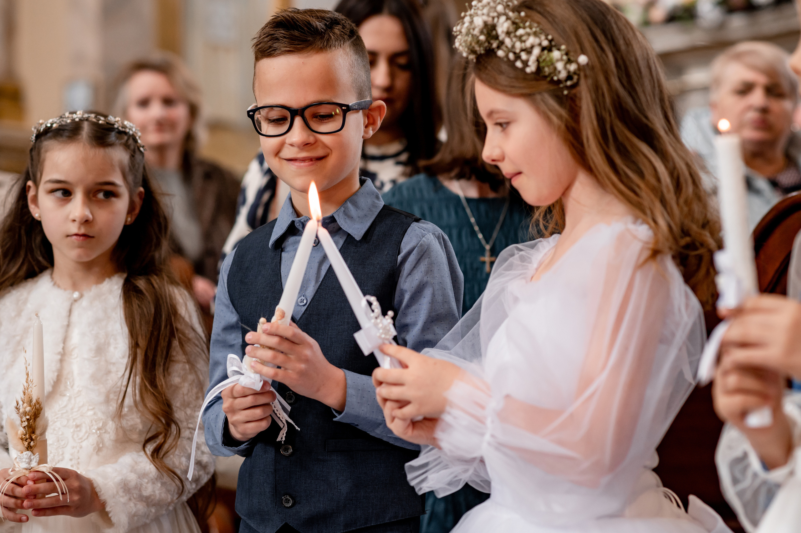 Фотосесія Першого Причастя Тернопіль, зйомка Причастя Тернопіль, Таїнство Першого Причастя Тернопіль, Катедра Причастя Тернопіль. Сімейний, дитячий та індивідуальний фотограф в м. Тернопіль, м. Львів