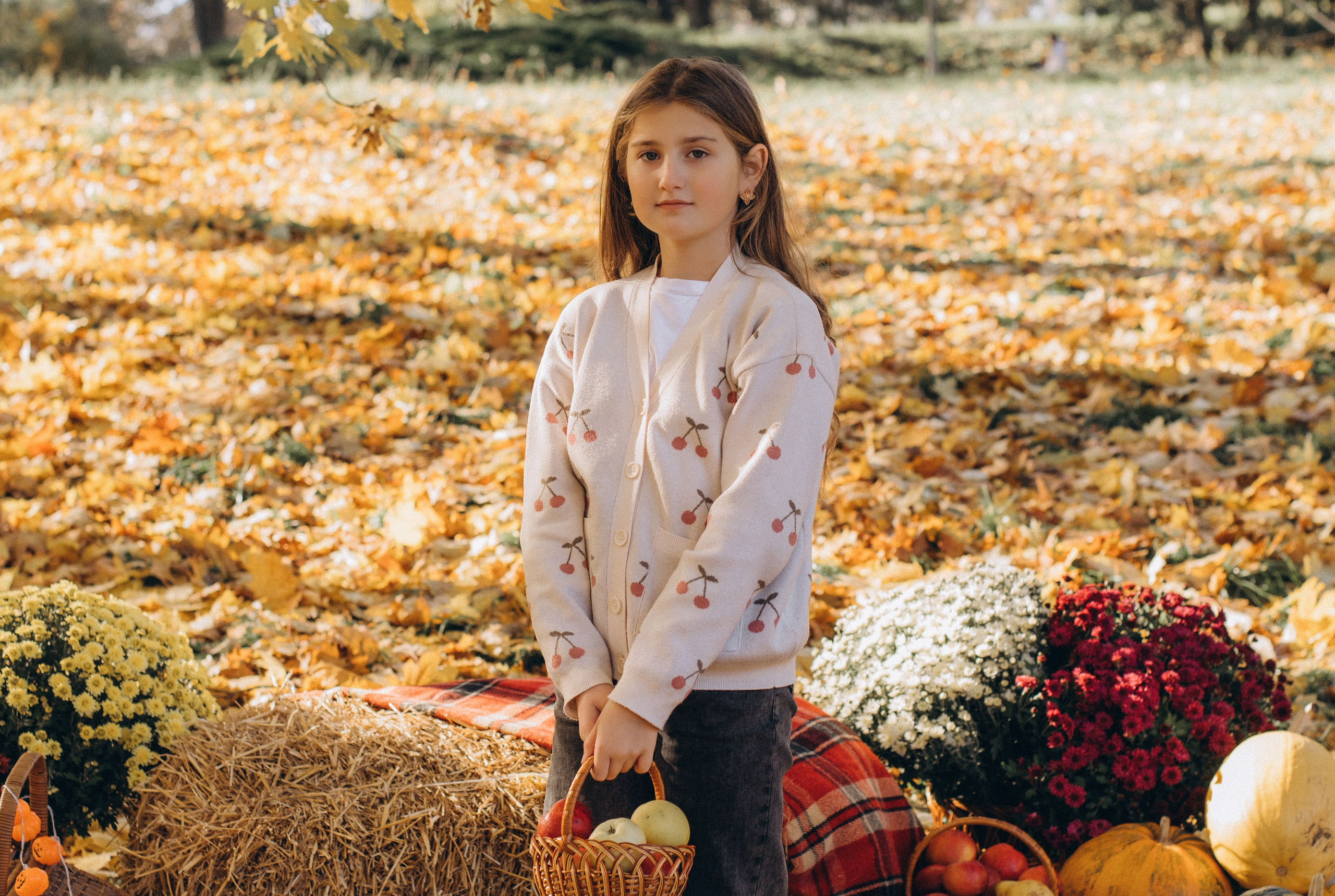 Осіння фотосесія 4 класу на віньєтки, випускні фотоальбоми Тернопіль, фотосесія випускників Тернопіль, шкільний випускний альбом Тернопіль. Сімейний, дитячий та індивідуальний фотограф в м. Тернопіль, м. Львів