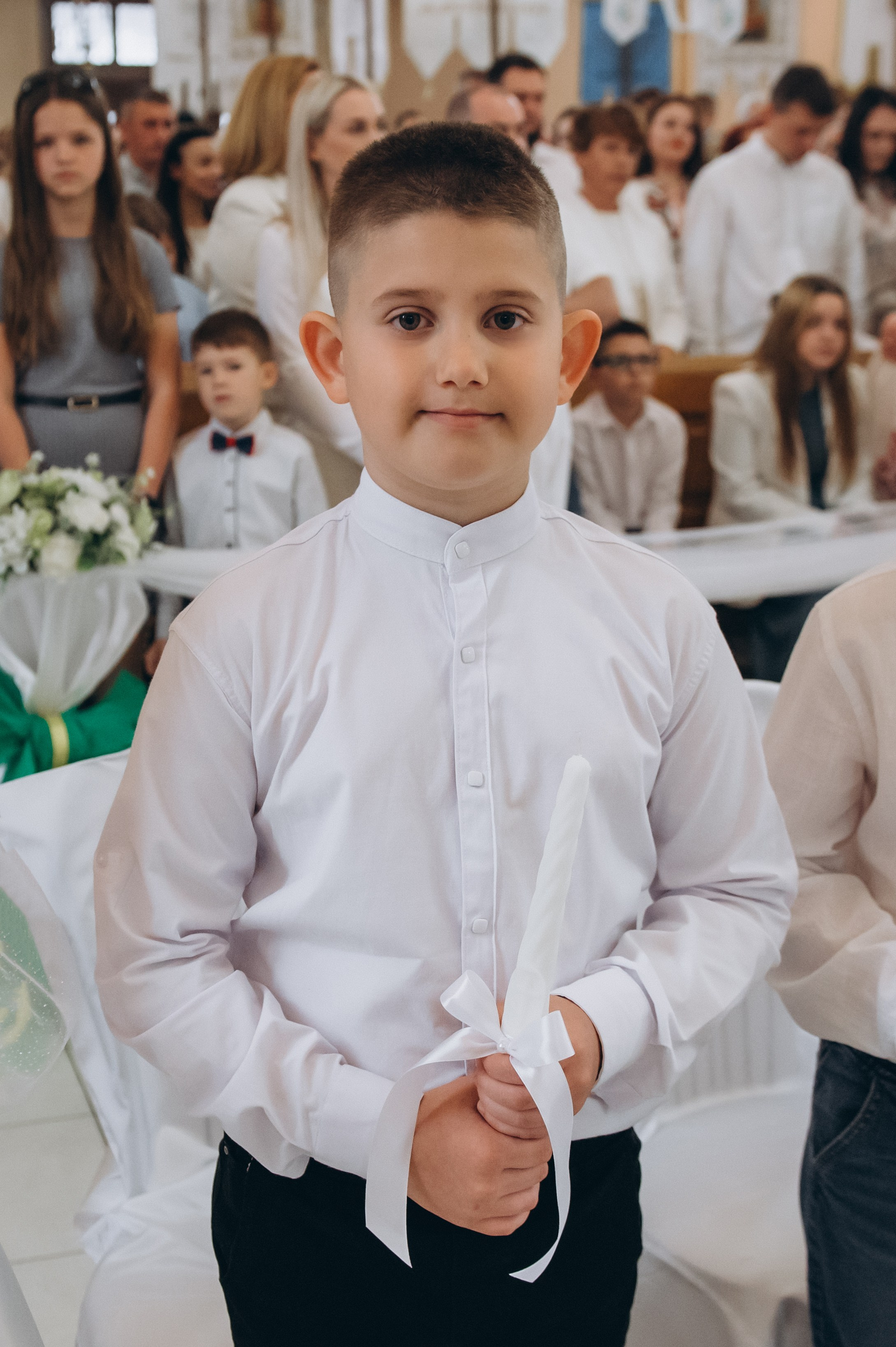 Фотосесія Причастя Тернопіль, зйомка Причастя, фотограф на Причастя Тернопіль, Причастя Львів, церква Петра і Павла. Сімейний, дитячий та індивідуальний фотограф в м. Тернопіль, м. Львів