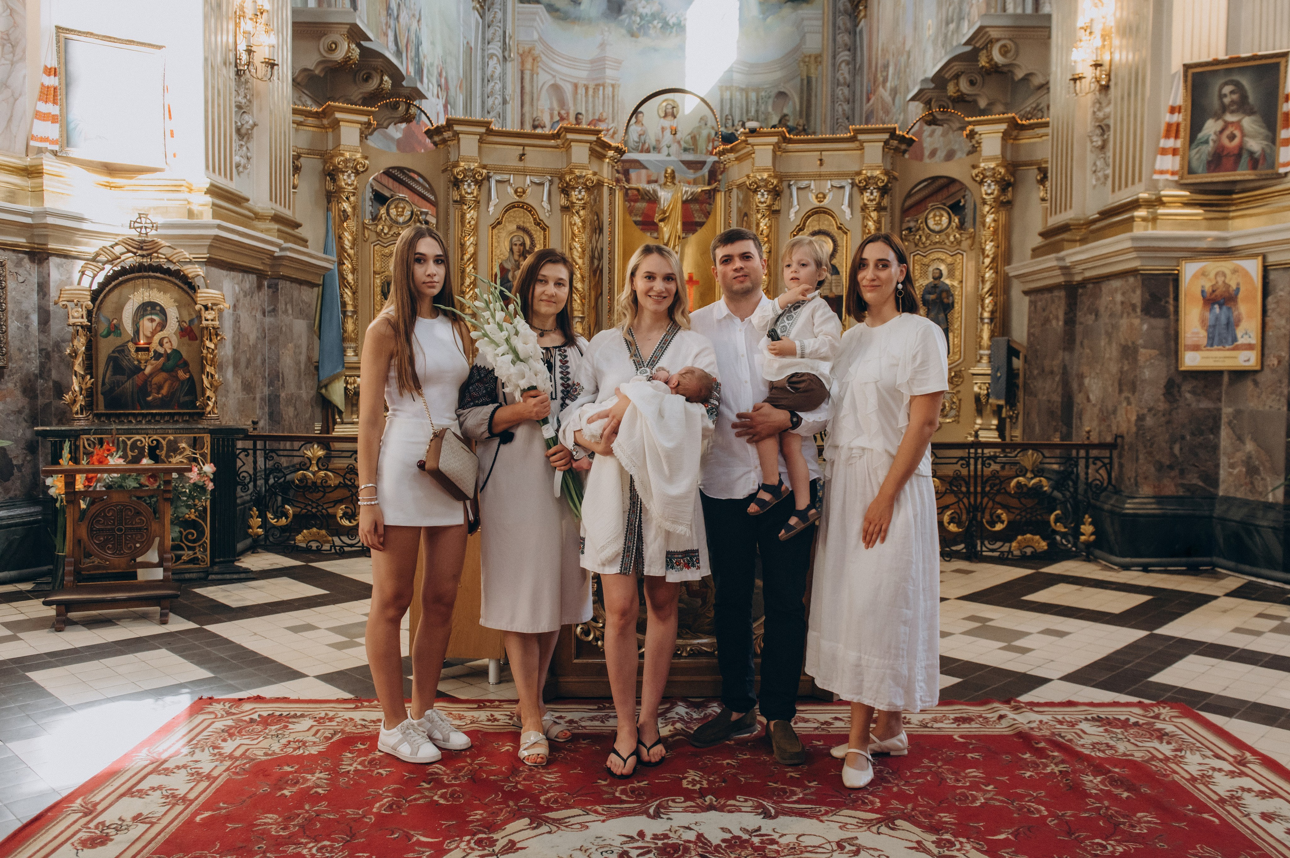 Фотосесія Хрещення Тернопіль, фотосесія хрестин Тернопіль, Катедра Тернопіль, фотосесія хрещення катедра. Сімейний, дитячий та індивідуальний фотограф в м. Тернопіль, м. Львів