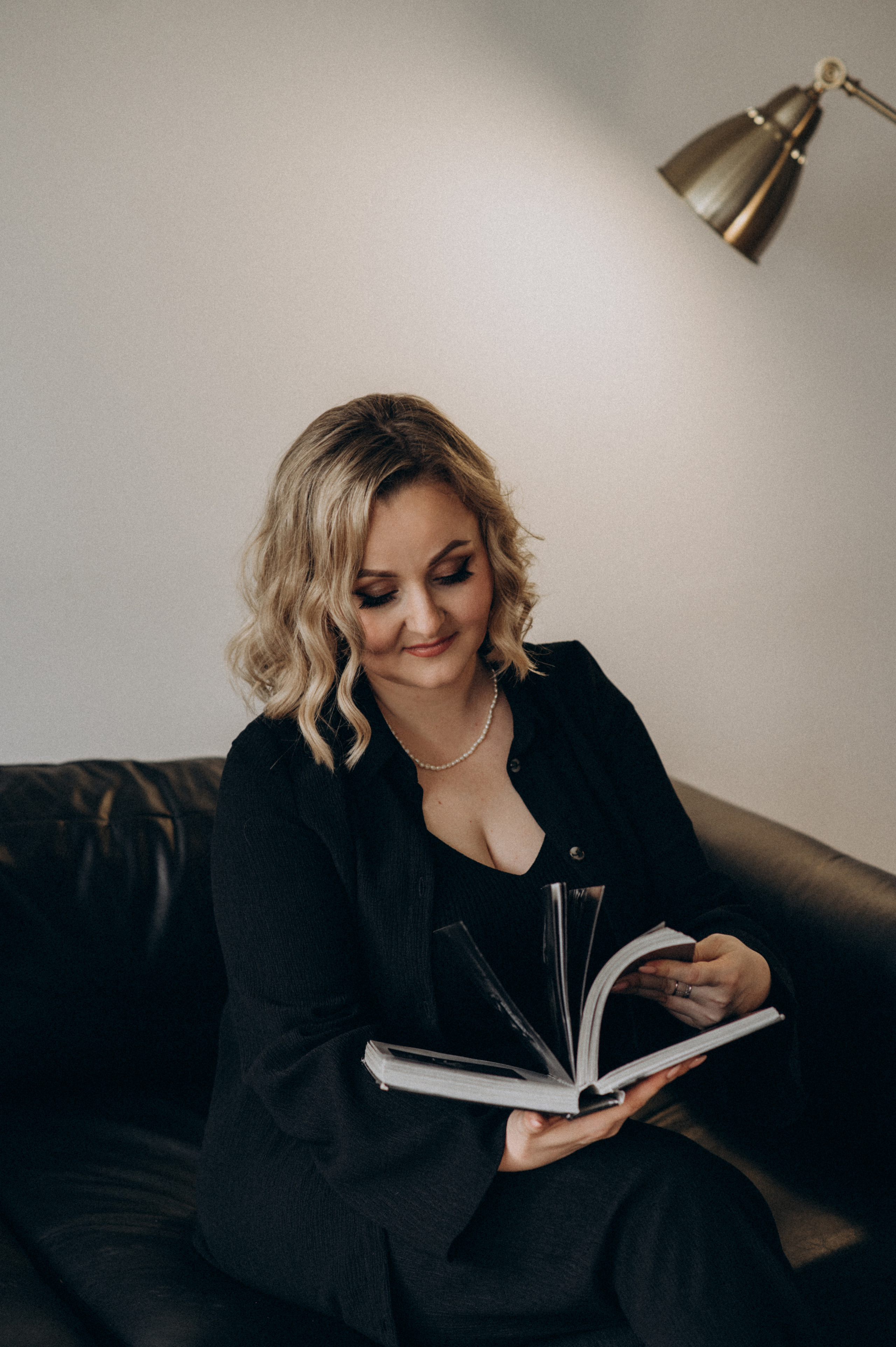 Індивідуальна фотосесія у студії Тернопіль Львів. Сімейний, дитячий та індивідуальний фотограф в м. Тернопіль, м. Львів