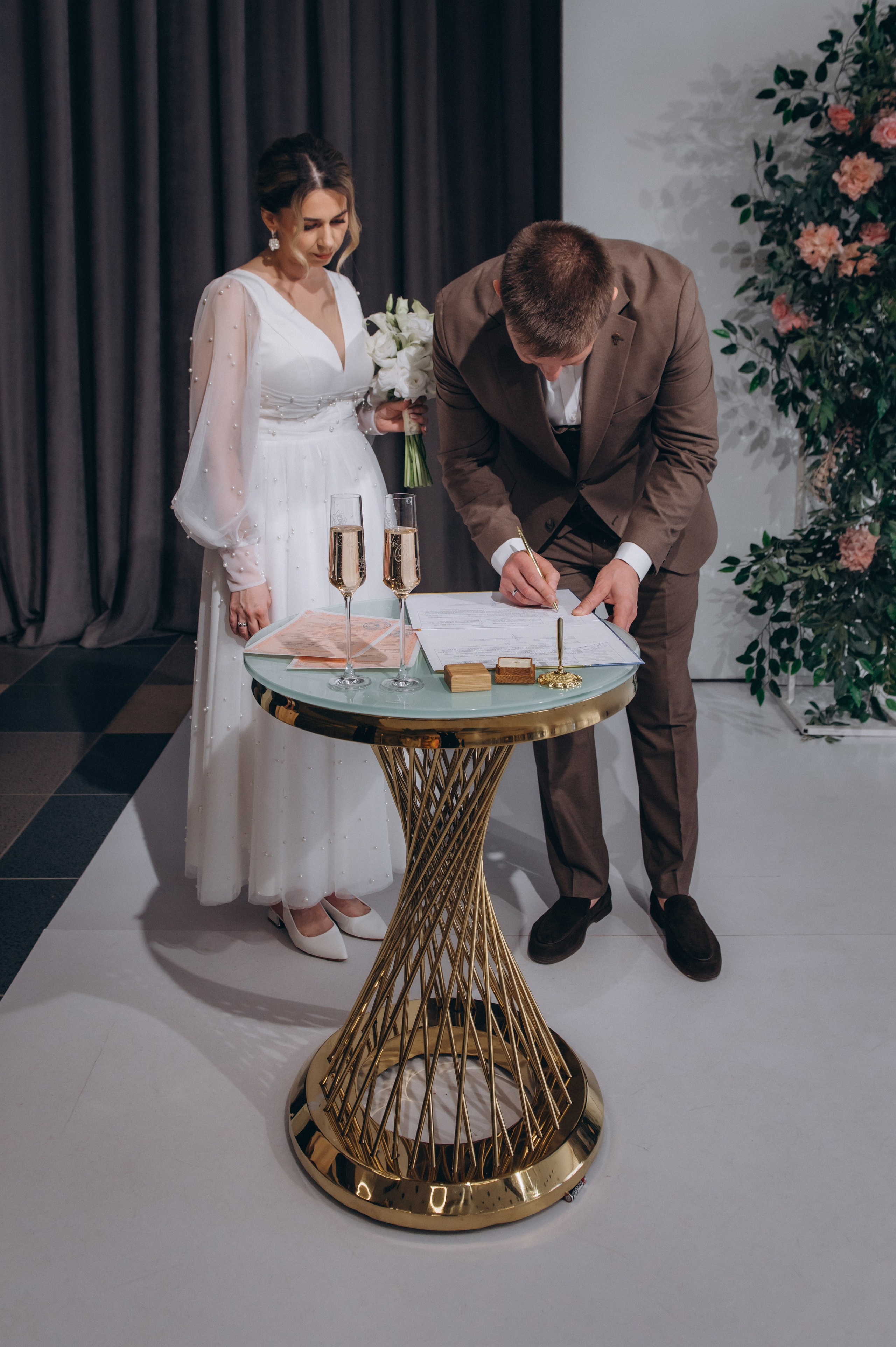 Фотосесія розпису в РАЦС Тернопіль, фотограф на розпис Тернопіль, розпис Березіль, фотосесія весілля Тернопіль. Сімейний, дитячий та індивідуальний фотограф в м. Тернопіль, м. Львів