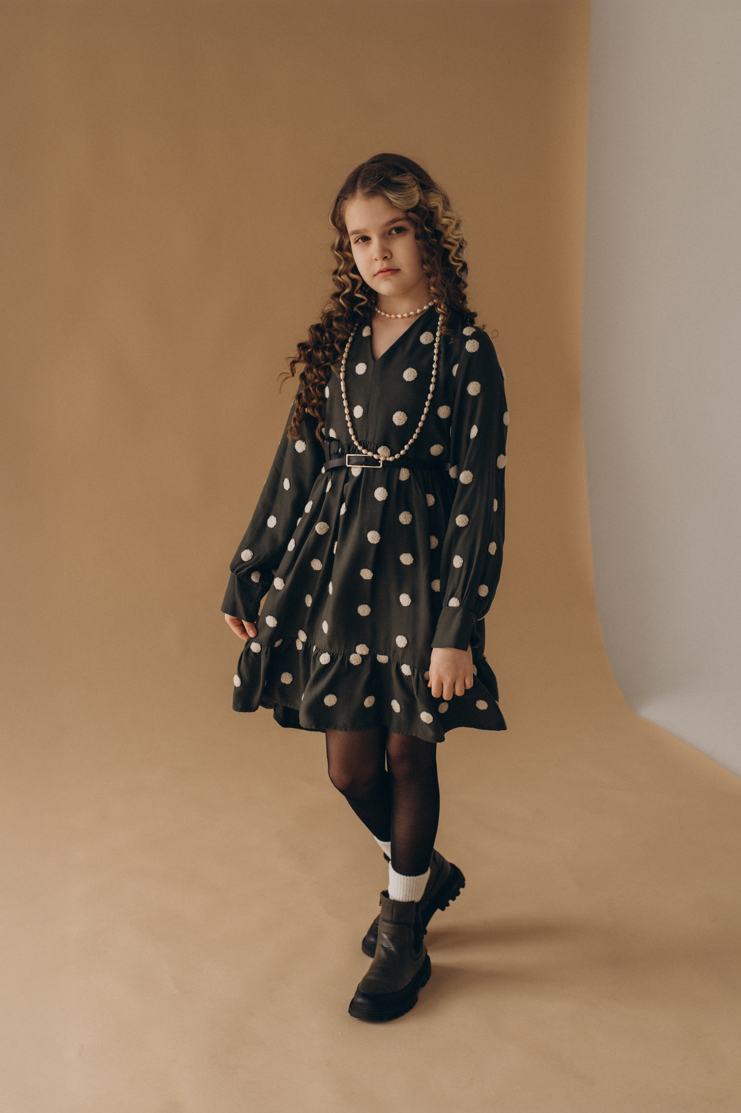 Шкільна фотосесія на віньєтки Тернопіль, шкільні альбоми, фотосесія випускників Тернопіль, випускний альбом, фотограф випускний Тернопіль. Сімейний, дитячий та індивідуальний фотограф в м. Тернопіль, м. Львів