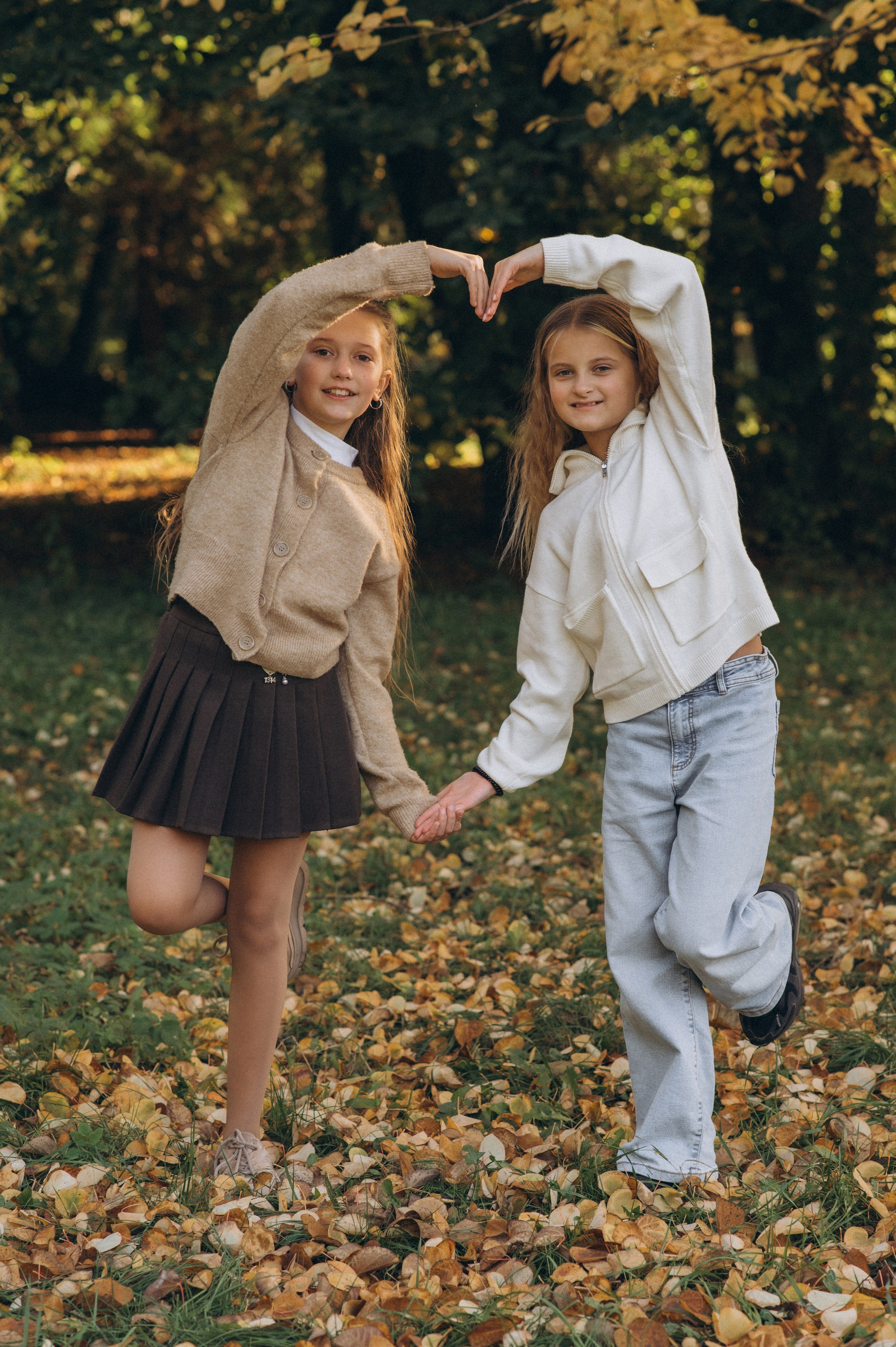 Шкільна фотосесія на віньєтки Тернопіль, шкільні альбоми, фотосесія випускників Тернопіль, випускний альбом, фотограф випускний Тернопіль. Сімейний, дитячий та індивідуальний фотограф в м. Тернопіль, м. Львів