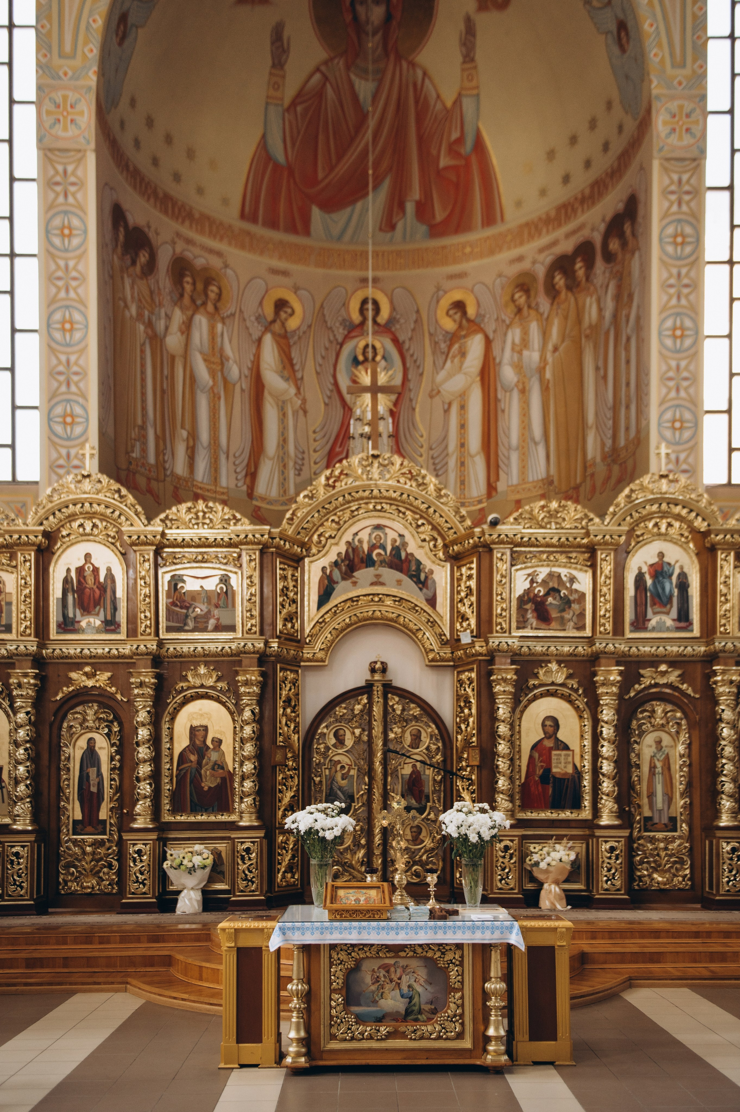 Фотосесія Причастя Тернопіль церква Св Михаїла, фотограф на Причастя Тернопіль, фотосесія Літургії Причастя Тернопіль. Сімейний, дитячий та індивідуальний фотограф в м. Тернопіль, м. Львів