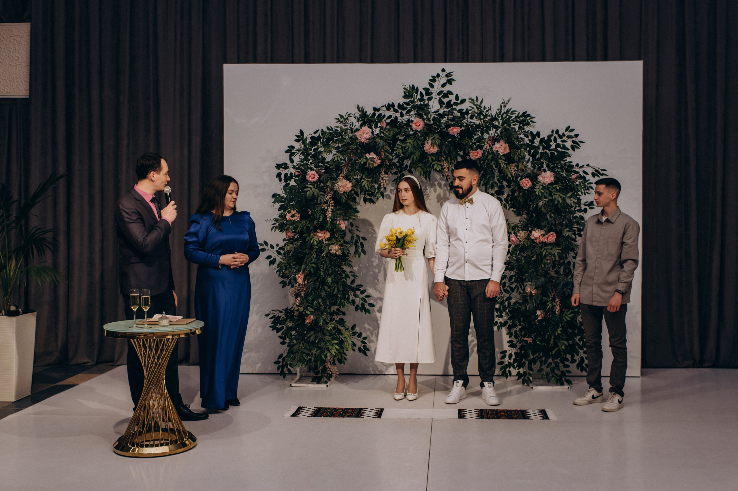 Фотосесія розпису в РАЦС Тернопіль Львів, фотосесія весілля Тернопіль. Сімейний, дитячий та індивідуальний фотограф в м. Тернопіль, м. Львів