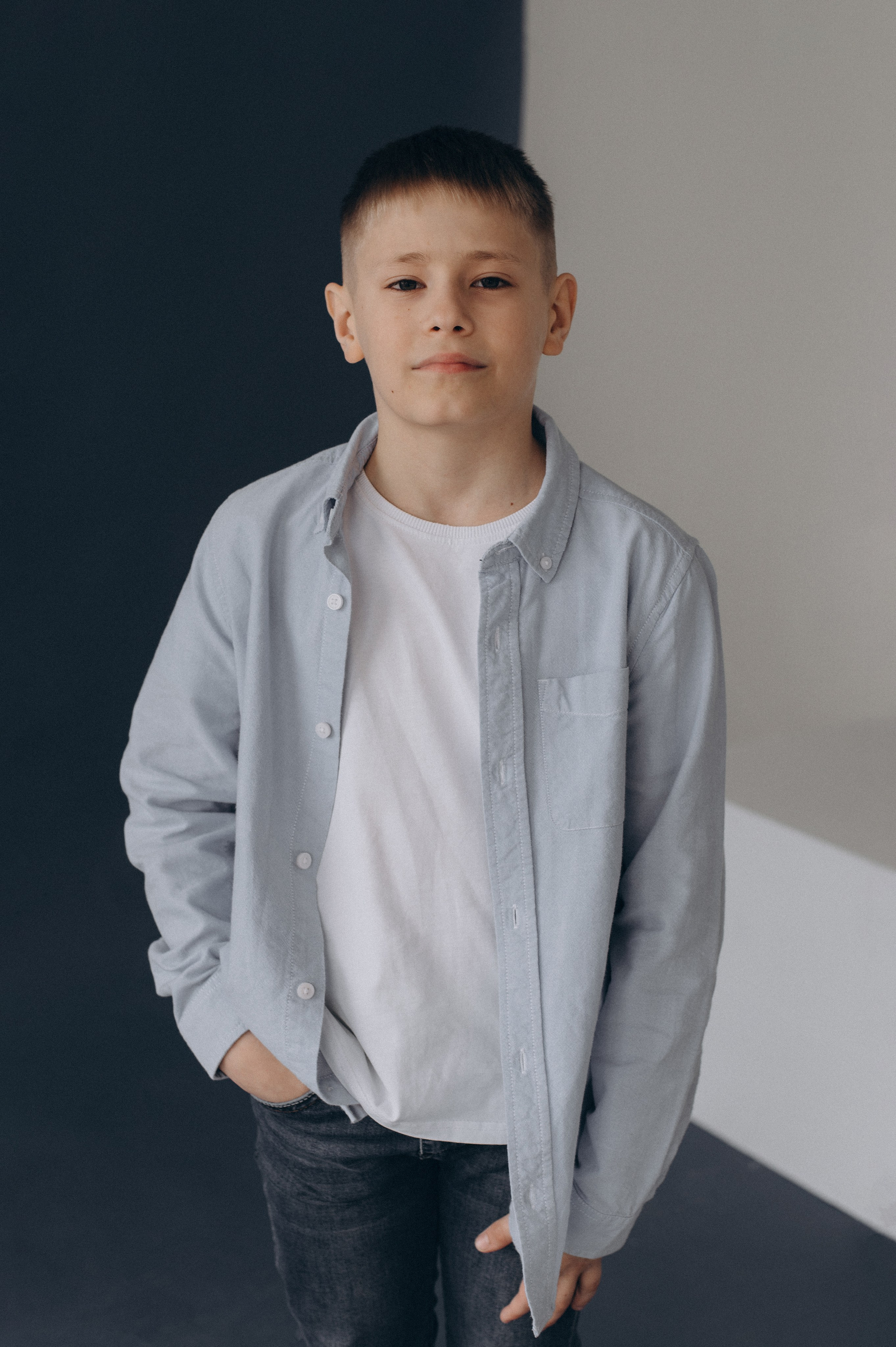 Шкільна фотосесія на віньєтки Тернопіль, шкільні альбоми, фотосесія випускників Тернопіль, випускний альбом, фотограф випускний Тернопіль. Сімейний, дитячий та індивідуальний фотограф в м. Тернопіль, м. Львів