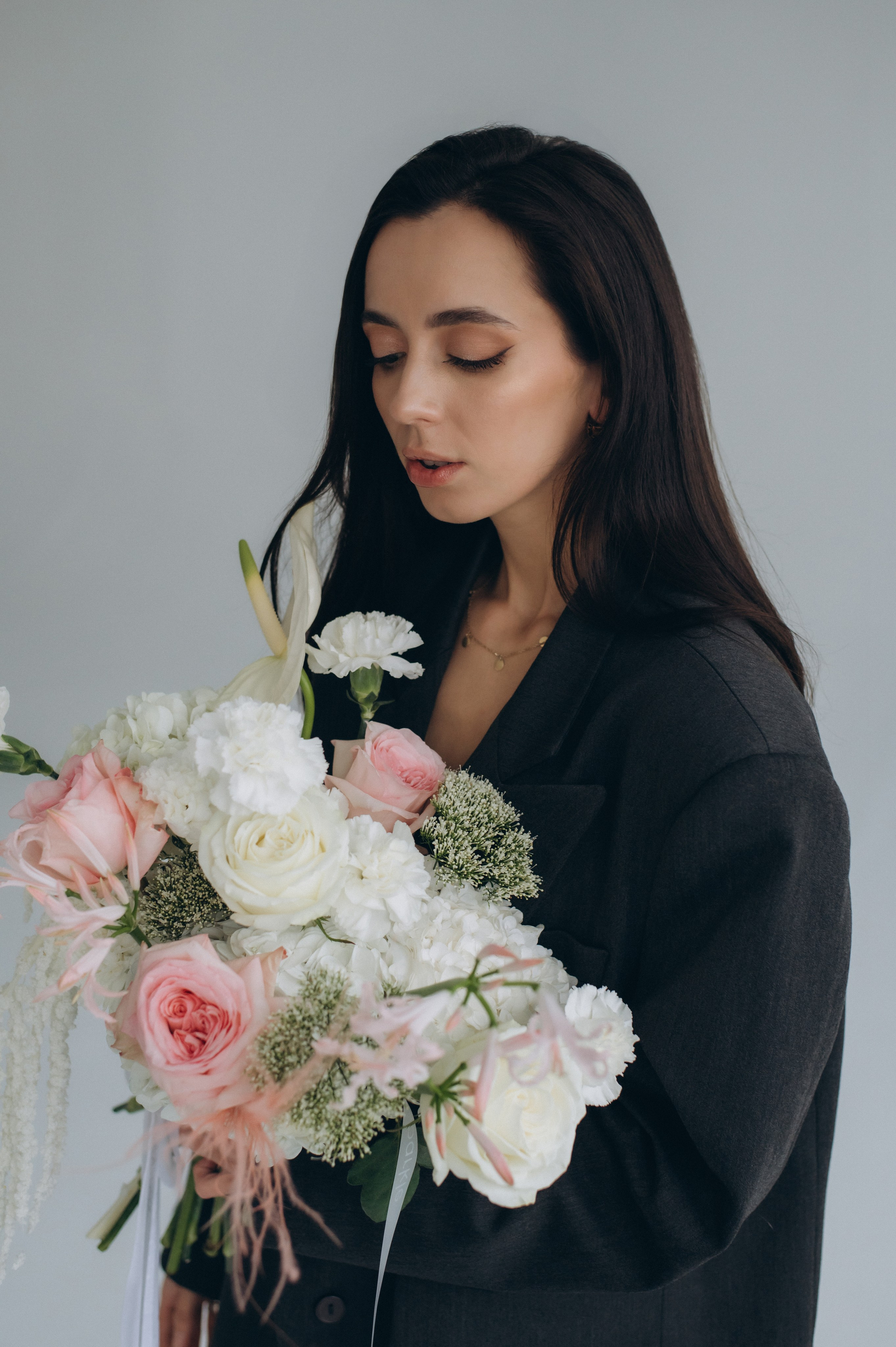 Індивідуальна фотосесія Тернопіль, квіткова крамниця Sparkle, портретна фотосесія Тернопіль, контентзйомка, портретний фотограф Тернопіль. Сімейний, дитячий та індивідуальний фотограф в м. Тернопіль, м. Львів