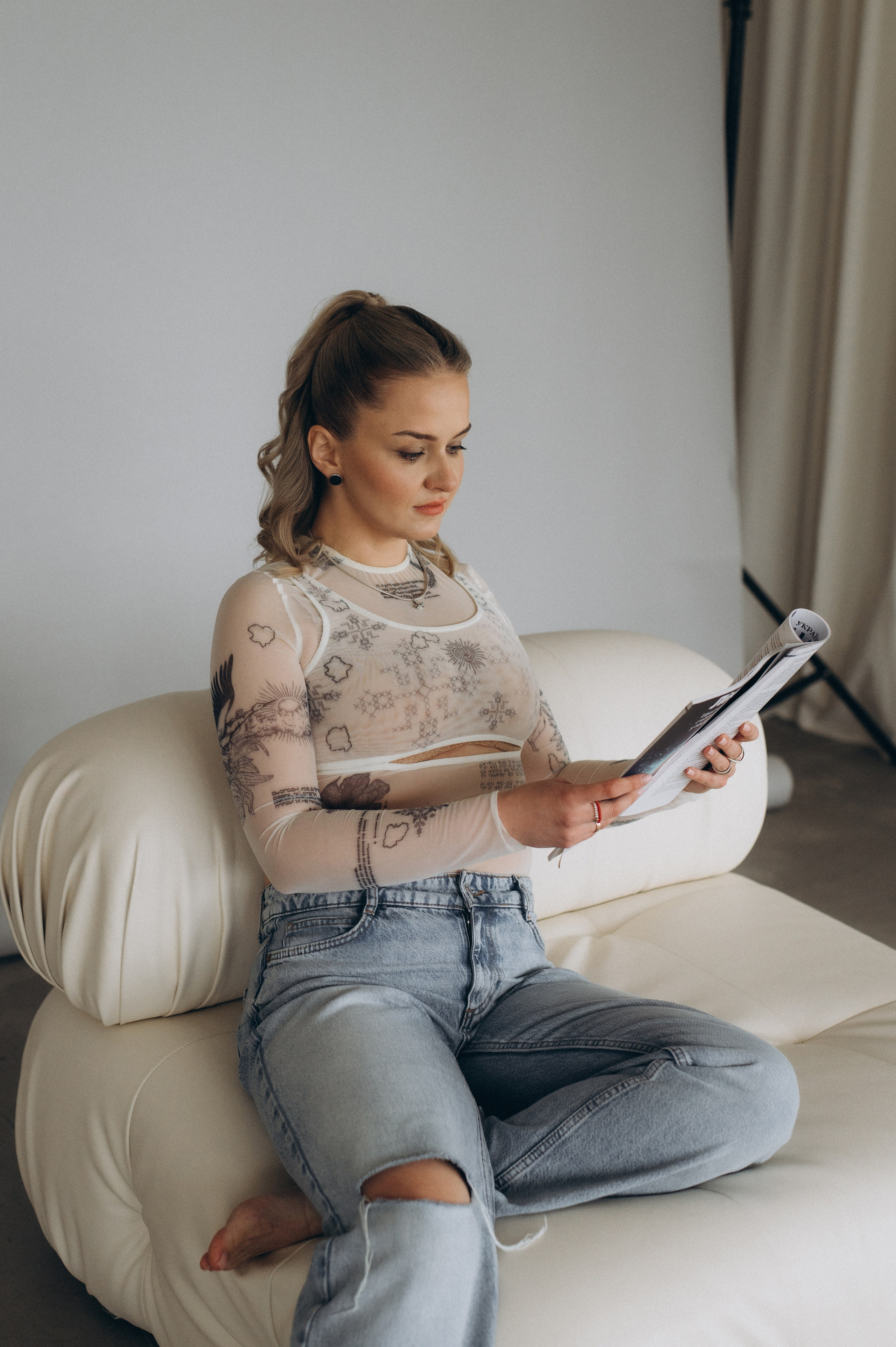 Індивідуальна фотосесія Тернопіль, портретний фотограф Тернопіль, портретна фотосесія, фотосесія у студії, фотосесія лікаря ендокринолога. Сімейний, дитячий та індивідуальний фотограф в м. Тернопіль, м. Львів