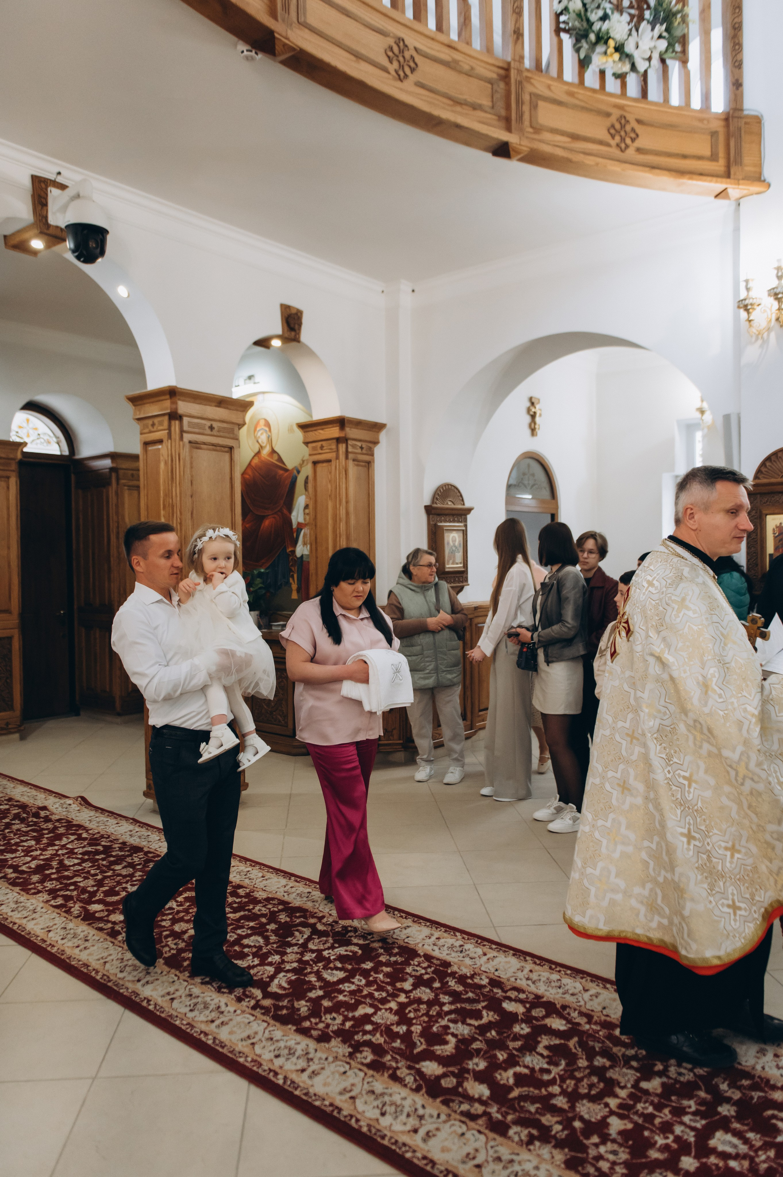 Фотосесія Хрещення Тернопіль, зйомка Хрестин Тернопіль, фотограф на хрестини Тернопіль, хрещення Львів. Сімейний, дитячий та індивідуальний фотограф в м. Тернопіль, м. Львів