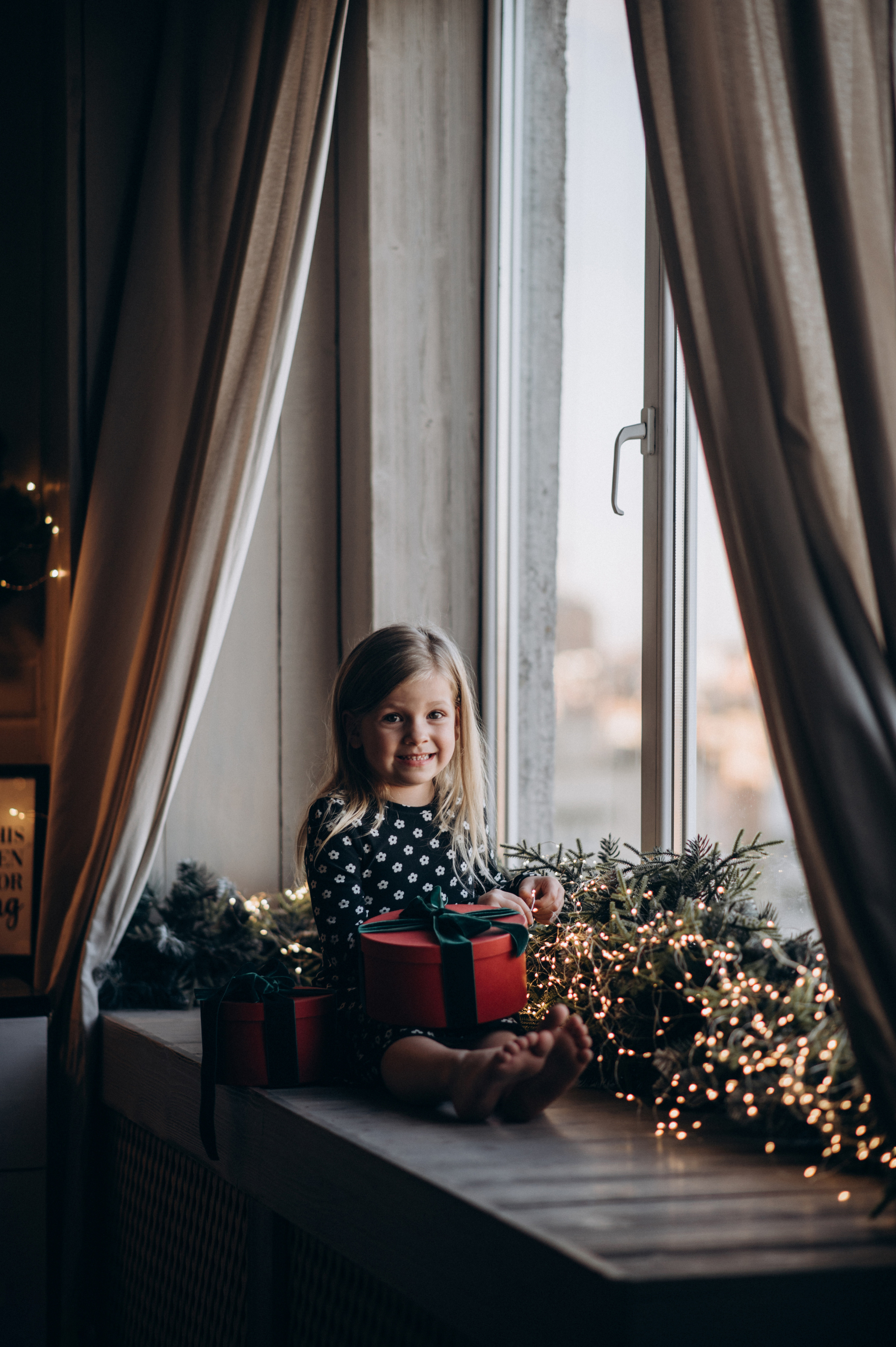 Новорічна фотосесія у студії. Сімейний, дитячий та індивідуальний фотограф в м. Тернопіль, м. Львів