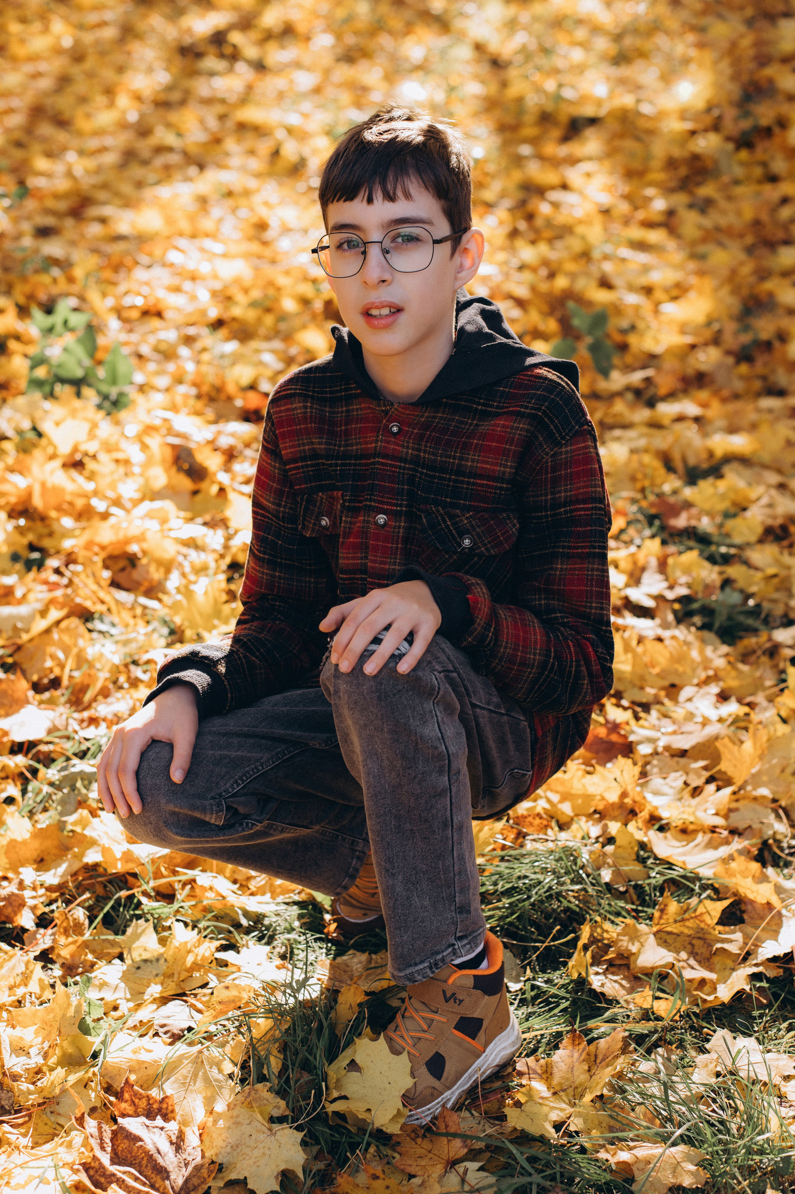 Осіння фотосесія 4 класу на віньєтки, випускні фотоальбоми Тернопіль, фотосесія випускників Тернопіль, шкільний випускний альбом Тернопіль. Сімейний, дитячий та індивідуальний фотограф в м. Тернопіль, м. Львів