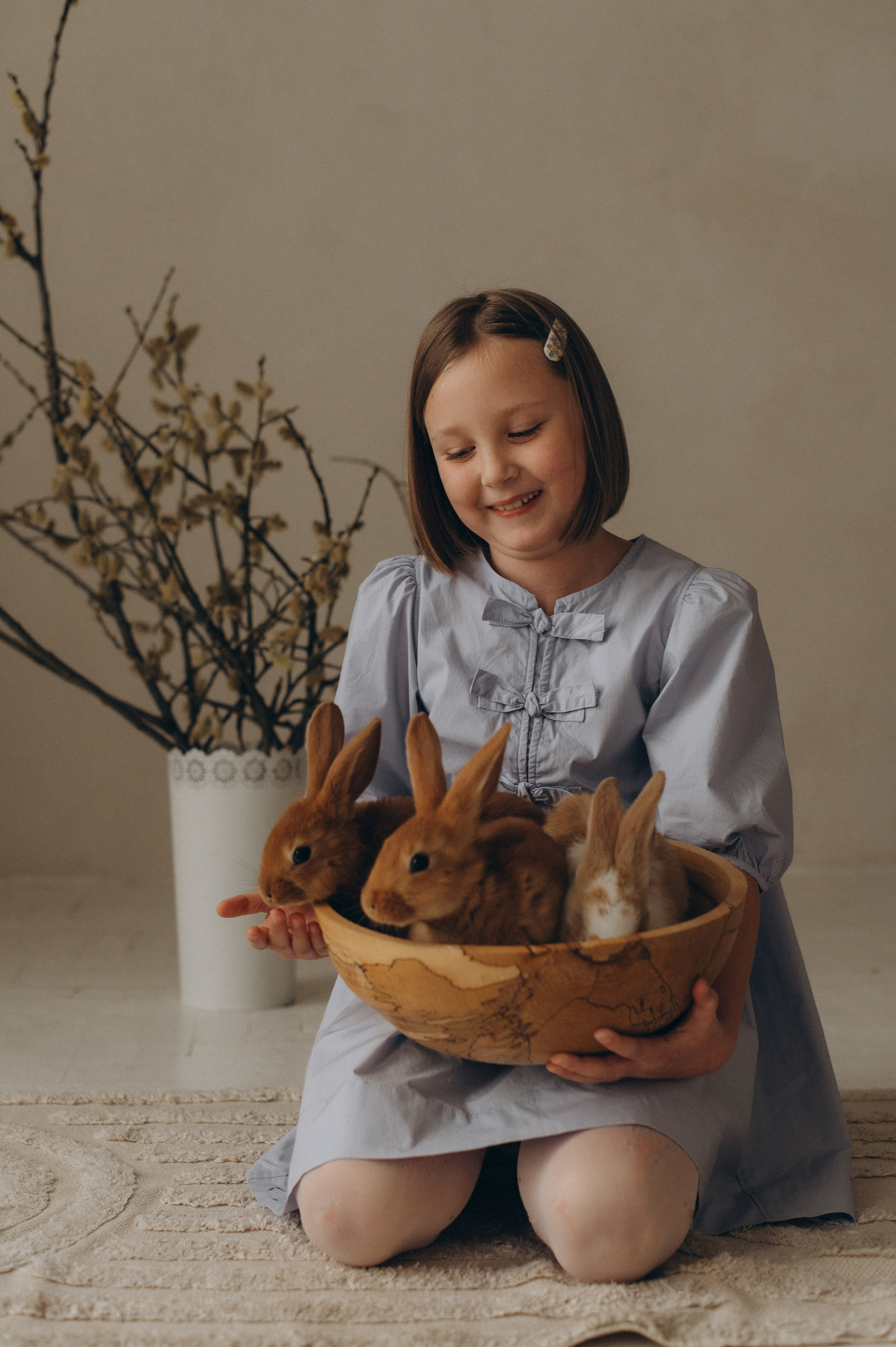 Фотосесія з кроликами, сімейний фотограф Тернопіль, дитячий фотограф Тернопіль, зйомка з кроликами Тернопіль. Сімейний, дитячий та індивідуальний фотограф в м. Тернопіль, м. Львів